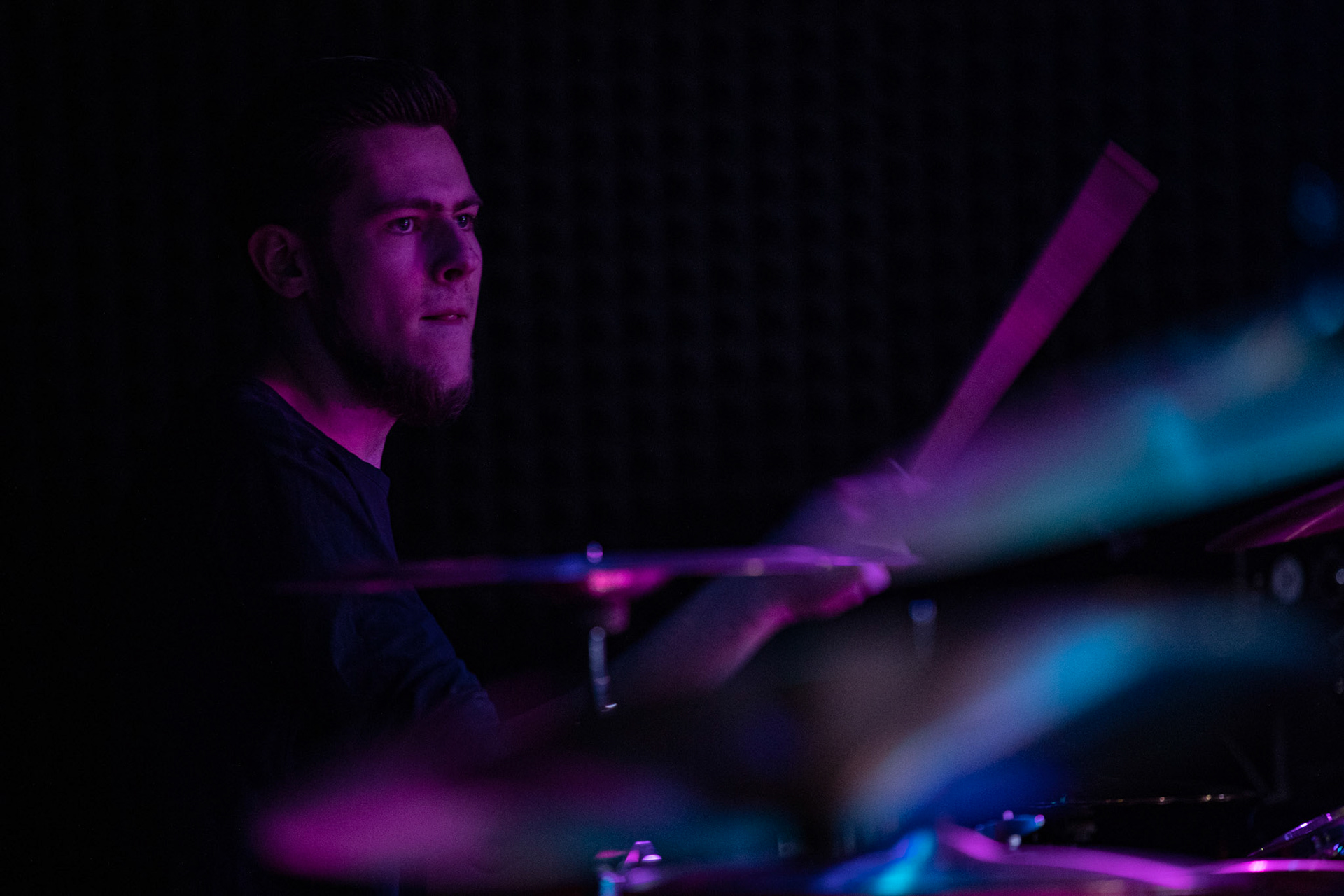 15.02.2020 Leshy - Metalowe Zwierzaki vol.13 - koncert Remont,
Leshy zostało założone w 2016 roku. Muzyka zespołu to wariacja mrocznych riffów, wolnych temp, potężnego brzmienia i (dys)harmonijnych melodii.
Genre doesn't matter, fot. Andrzej Wasilkiewicz/REPORTER