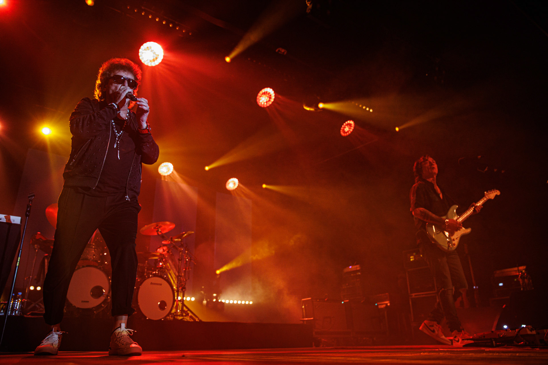 Koncerty Lady Pank - LP1 - w Klubie Stodola. LP1 - 35 lata od premiery albumu.n/z. Jan Borysewicz – gitara,  n/z. Janusz Panasewicz – wokal, Fot. Andrzej kaziq Wasilkiewicz/Reporter