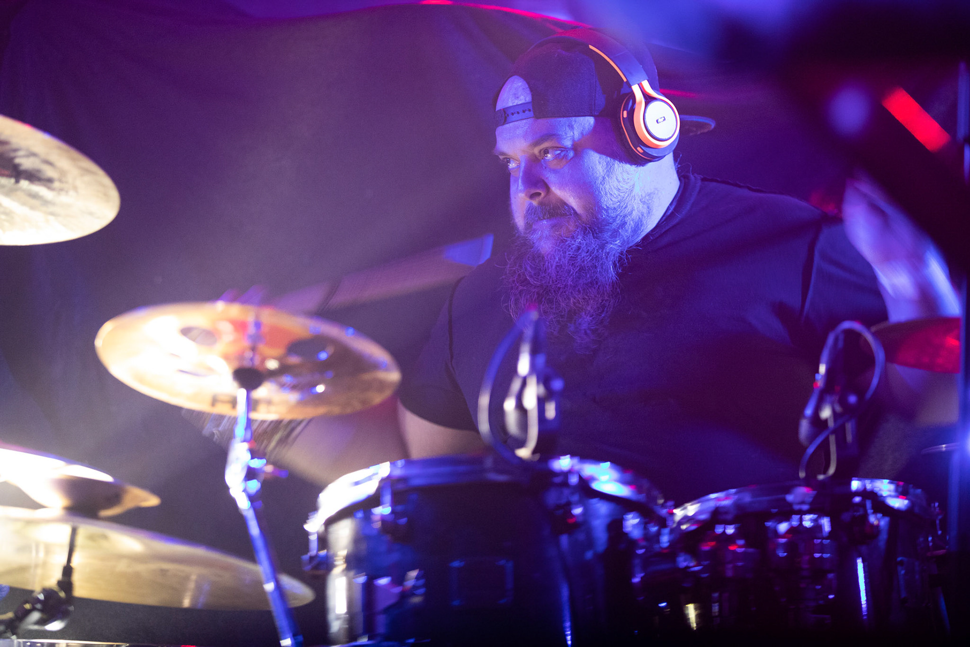 Carnal - rock, metal, doom/death metal
Robert Gajewski – vocal
Krzysztof Gorczewski - guitar 
Kuba Leszko – guitar
Marek Gajewski – bass
Michał Wiśniewski – drums
guest:
Miro Kępiński - guitar & synth
Agencja Winiarybookings  fot. Andrzej Wasilkiewicz/Reporter