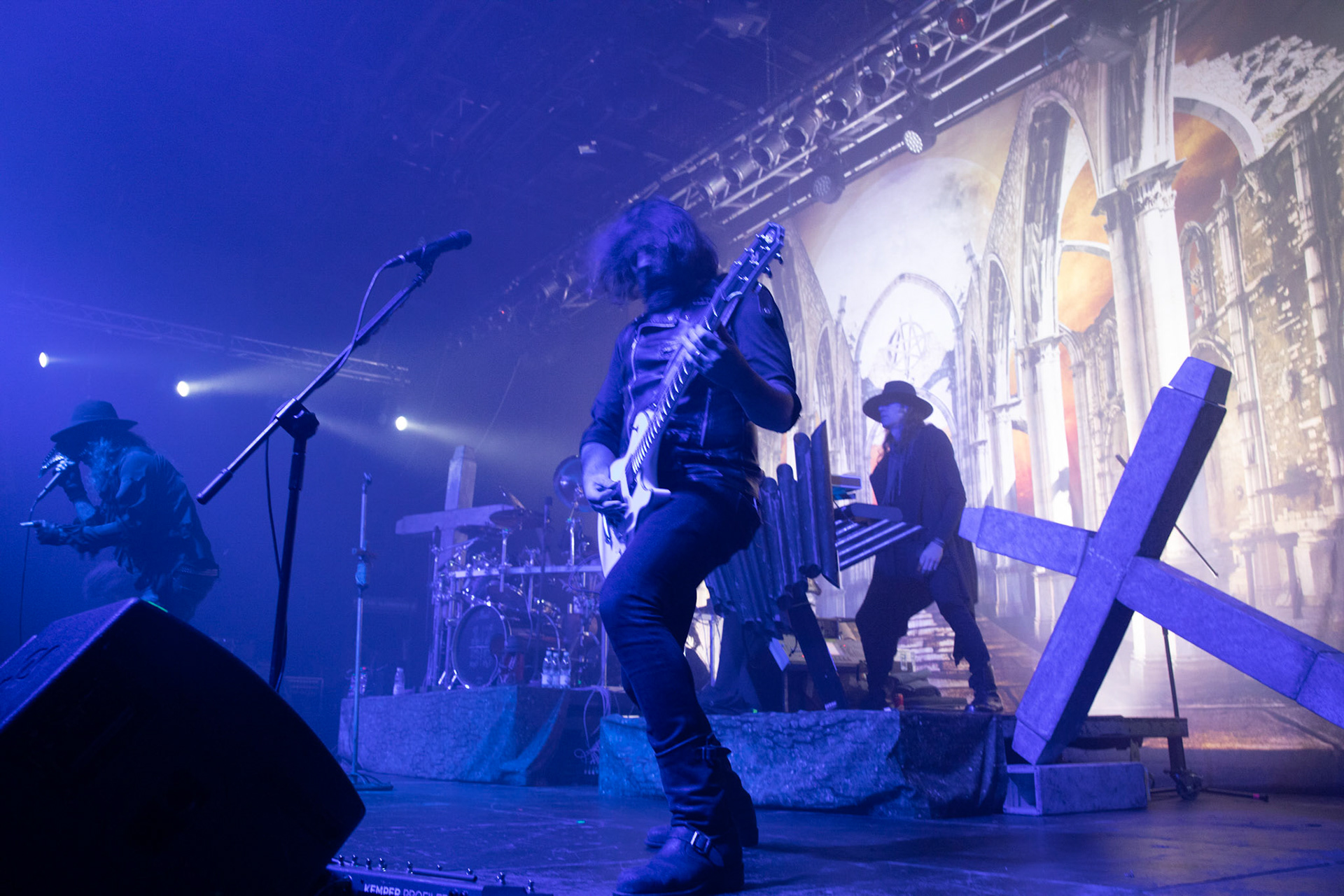 25.11.2019 Warszawa Klub Progresja Europejska Trasa Moonspell z Rotting Christ 2019
koncert Moonspell
N/z Fernando Langsuyar Ribeiro wokal  
N/z Ricardo Amorim gitara  
N/z Pedro Passionis Paixăo instrumenty klawiszowe  
N/z Miguel Mike Gaspar perkusja  
N/z Aires Pereira gitara basowa 
fot. Andrzej Wasilkiewicz/REPORTER