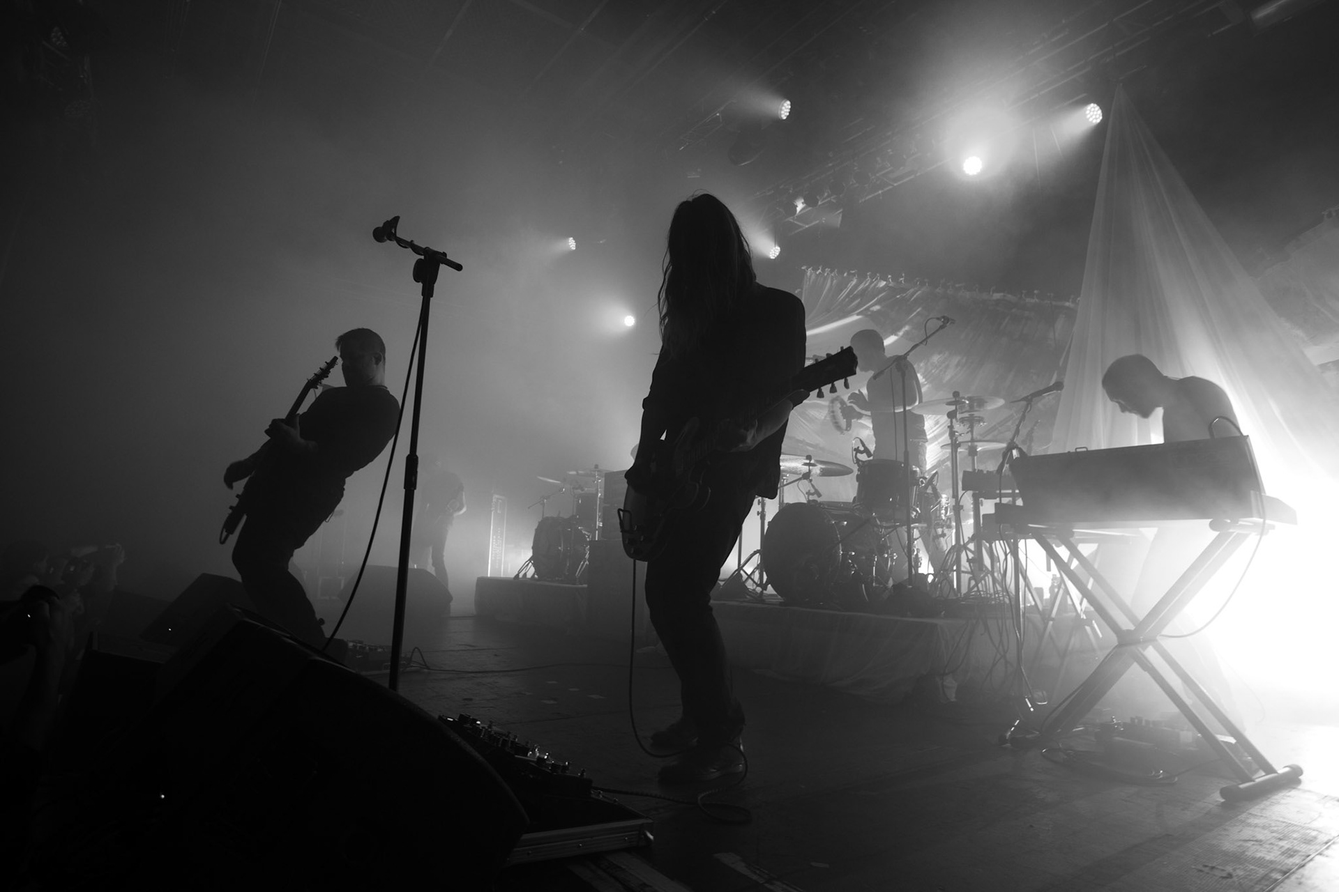 Cult of Luna Warszawa Klub Progresja 
Postmetal, Sludge metal, atmospheric metal, posthardcore, 

Johannes Persson - Guitars and Vocals
Magnus Lindberg - Drums and Studio-Engineering
Andreas Johansson - Bass
Fredrik Kihlberg - Guitars and Vocals
Kristian Karlsson - Keyboard and Vocals
Thomas Hedlund - Drums and Percussion
Winiary Bookings, Earache, Hydra Head Records,
photo Andrzej Wasilkiewicz