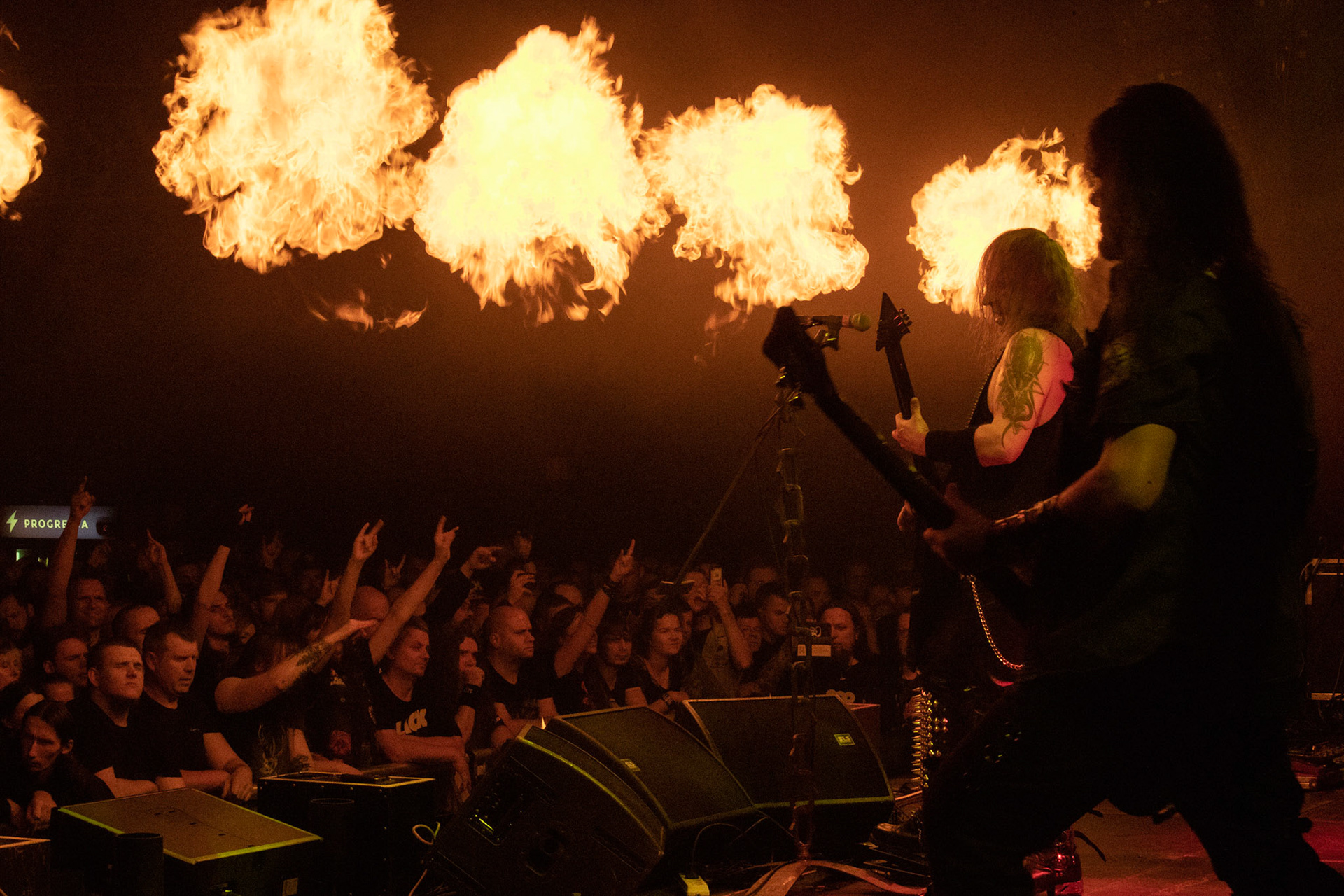 Legendy Metalu Vader - Death Metal - koncert Legendy Metalu w warszawskiej Progresji, 
Peter: Guitar + Vocals
Pajak: Guitar
Hal: Bass
James: Drums
fot. Andrzej kaziq Wasilkiewicz/Reporter