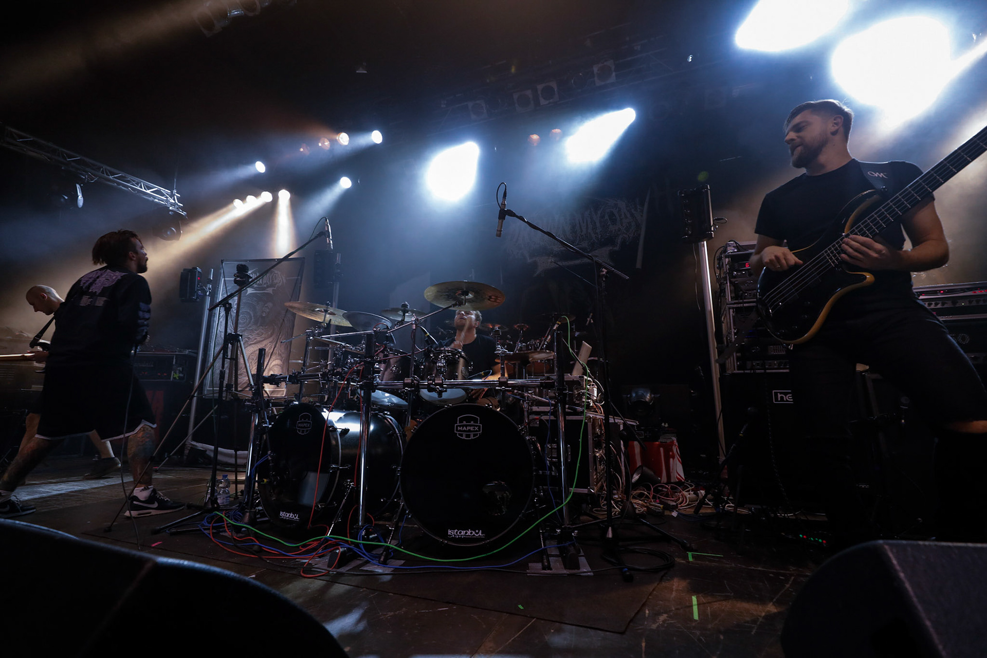 30.11.2018 Knock Out Tour 2018 - Warszawa Progresja - DROWN MY DAY deathcore, metalcore, death metal, 

Maciek "Groov" Korczak wokal, 
Arkadiusz Antosz gitara basowa, 
Sergiusz Smolnicki gitara, 
Sławomir Wojtas gitara, 
Kuba Homik perkusja, fot. Andrzej Wasilkiewicz/Reporter