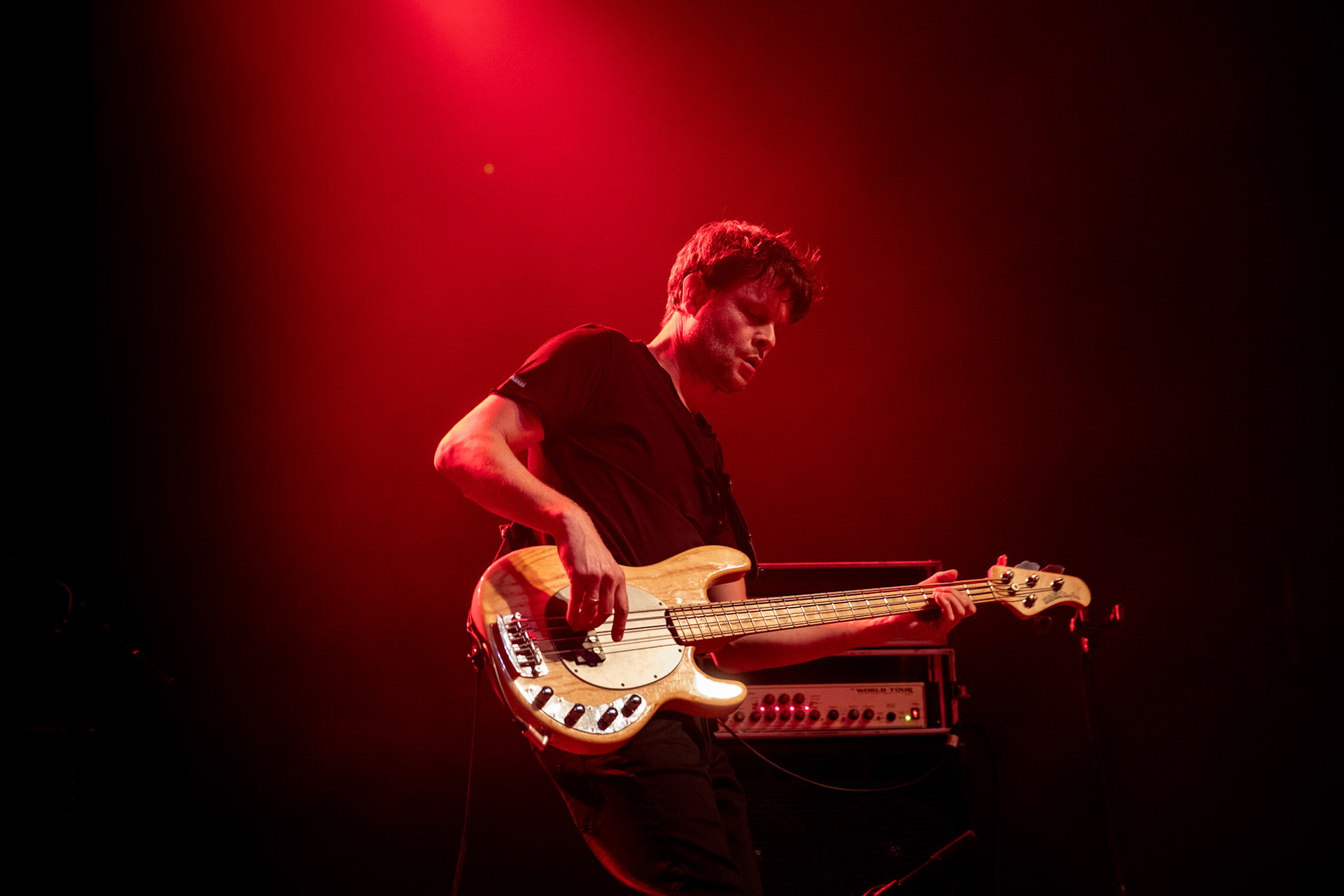 The Gathering: holenderska grupa rockowa, trasa The Gathering_30th Anniversary od doom-metalowego brzmienia z lat 90 po melodyjne i klimatyczne rejony rocka, trip-rock, post-rock, metalu, czy shoegaze. Koncert Warszawa Progresja, HQ44

The Gathering w składzie:
Silje Wergeland – wokal
Rene Rutten – gitara
Hans Rutten – perkusja
Frank Boeijen – klawisze
Hugo Prinsen Geerligs – bass
fot. Andrzej kaziq Wasilkiewicz/Reporter