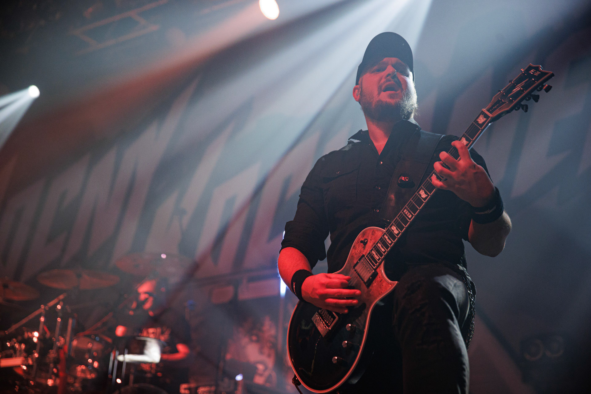 18.12.2021 Nocny Kochanek - Antysylwester Antyradia,18 lat klubu Progresja,Nocny Kochanek - koncert Warszawa,Progresja, Zdrajcy Metalu, klasyczny heavy metal, Alter Ego, Night Mistress.n/z Robert Kazon Kazanowski – gitara,Fot. Andrzej Wasilkiewicz/Reporter