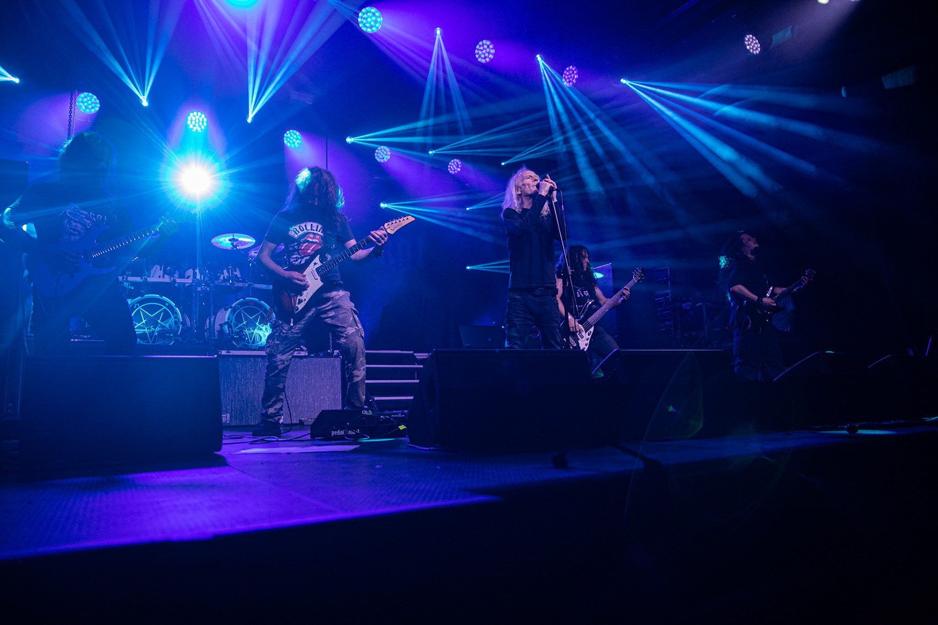 12.09.2021 - KAT i Roman Kostrzewski - koncert "Do zobaczenia w piekle" Wroclaw, Centrum Koncertowe A2.  Piotr Radecki (Maryla, ex-Kat &amp; Roman Kostrzewski)- gitara, fot. Andrzej kaziq Wasilkiewicz