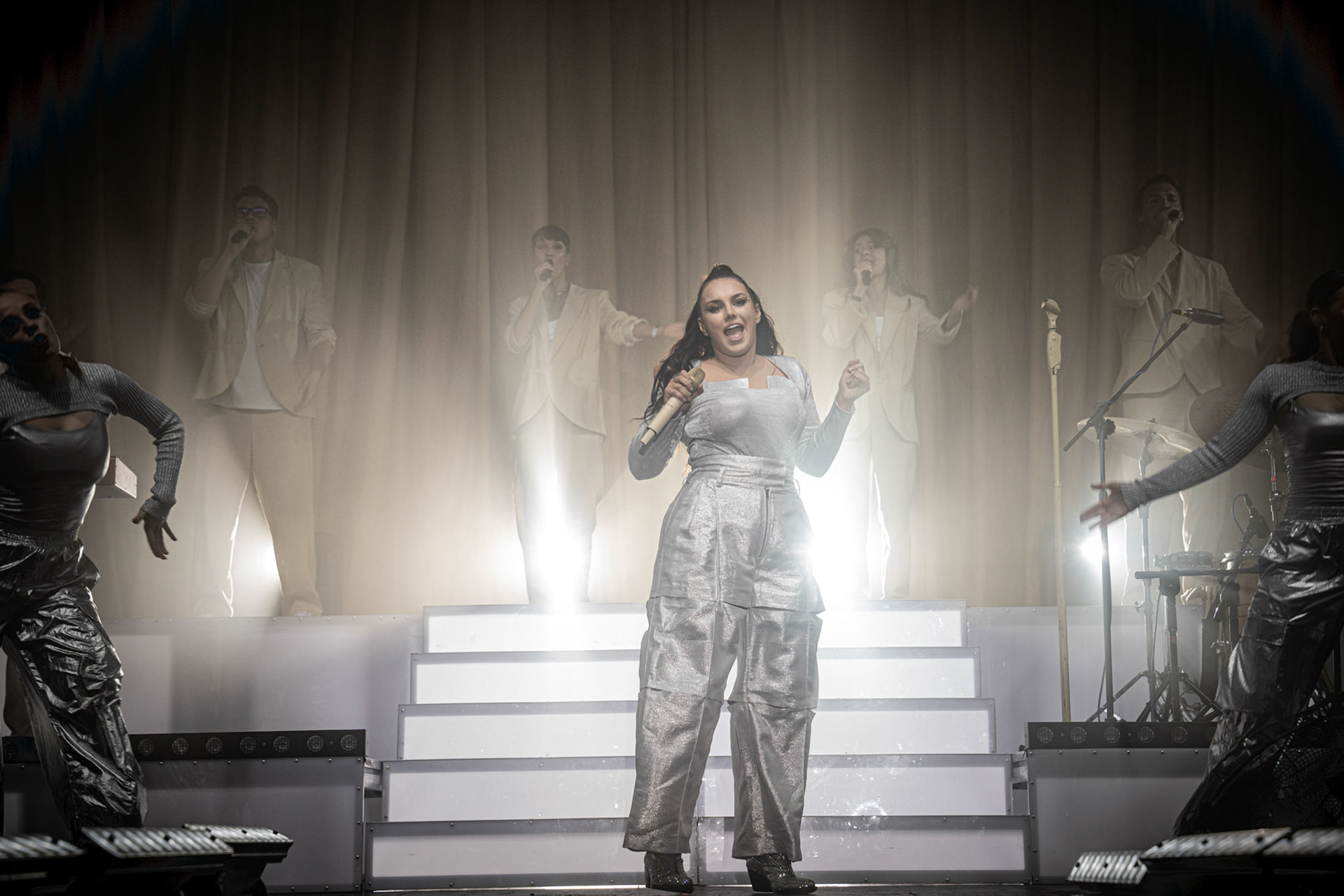 28.10.2023 Ewa Farna specjalny koncert urodzinowy Warszawa, Klubie PROGRESJA, fot. Andrzej Wasilkiewicz/Reporter