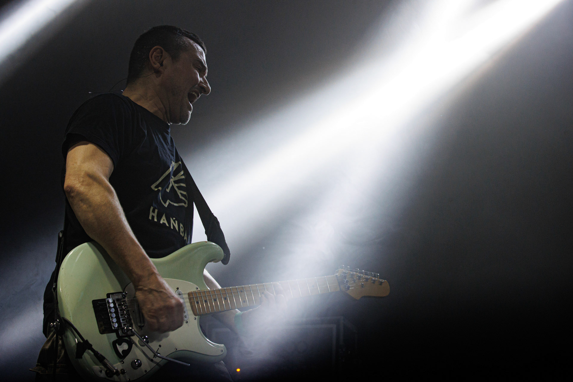 16.11.2021 Dezerter - 40 lecie,koncert Warszawa Palladium. N/z Robert Robal Matera gitara, N/z Krzysiek Grabowski perkusja,N/zJacek Chrzanowski bass, Dezerter, SS20, Punk, Punkrock, hardcore, rock.fot. Andrzej Wasilkiewicz/REPORTER