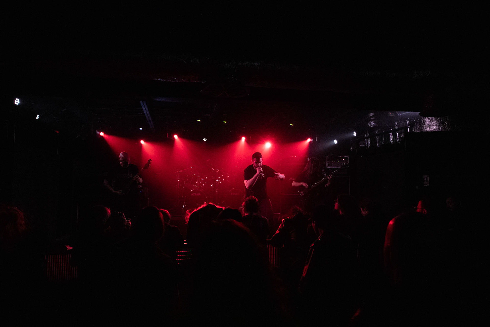 1.04.2019 Defeated Sanity, Warszawa, klub Proxima, DEFEATED SANITY brutal death metal, Niemcy
Lille Gruber - Drums
Jacob Schmidt - Bass
Christian Kühn - Guitar
Josh Welshman - Vocals Knock Out Productions, Left Hand Sounds.