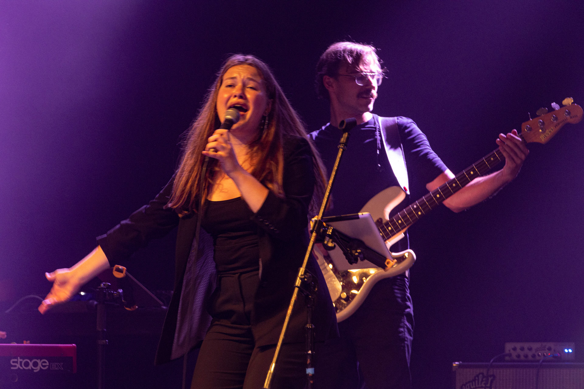 30.08.2022 Fundacja Bezpieczne Niebo wraz z klubem Progresja serdecznie zapraszają na specjalny koncert charytatywny dla Szymona Stankiewicza, który walczy z nowotworem. Rocka VibesRockaVibes – niesamowita Natalia Kowalska, znana szerszej publiczności z uczestnictwa w programie Voice of Poland oraz najzdolniejsi muzycy młodego pokolenia w stylowym i energetycznym repertuarze, który rozkręci każdą imprezę. Organizacja Progresja i Fundacja Bezpieczne Niebo. fot. Andrzej Wasilkiewicz/kaziq.com