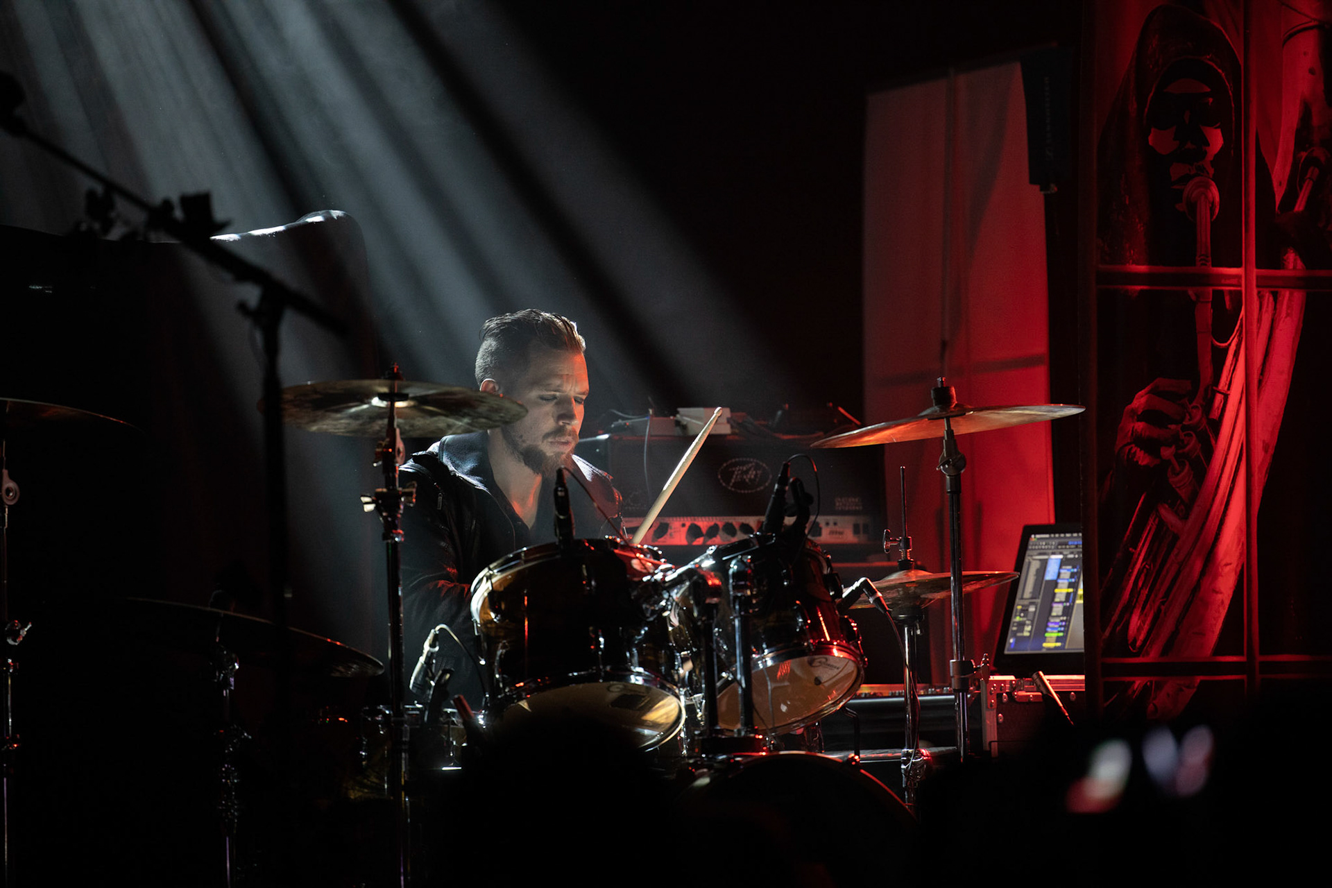 25.11.2019 Warszawa Klub Progresja Europejska Trasa Moonspell z Rotting Christ 2019
koncert support SILVER DUST
N/z LORD CAMPBELL wokal, gitara
N/z TINY PISTOL gitara
N/z KURGHAN gitara bassowa
N/z MAGMA perkusja
fot. Andrzej Wasilkiewicz/REPORTER