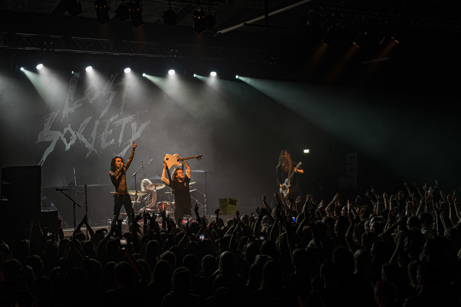 1.10.2022 Lost Society – na warszawskim koncercie trasy Sick and Dangerous Tour 2022 - finski thrash metalowy zespol, zalozony w 2010 roku w Jyvaskyla przez Samy Elbanna. W 2012 roku grupa wygrala w krajowych eliminacjach do Global Battle Of the Bands.  Lost Society zagrali przed BLIND CHANNEL w skladzieSamy Elbanna – wokal, gitara,Arttu Lesonen – gitara,Mirko Lehtinen – gitara basowa,Ossi Paananen – perkusja,Produkcja Winiary Bookings, klub Progresja, patronat Antyradio,fot. Andrzej Wasilkiewicz/Reporter