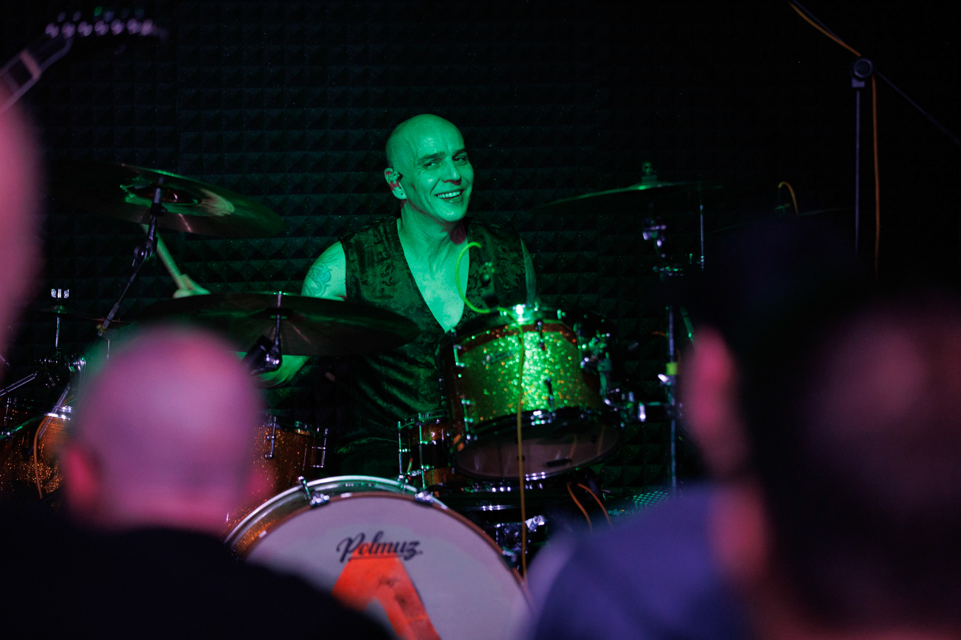 12.11.2021 Lipali - koncert Warszawa klub Remont.Najnowszy album „MOSTY, RZEKI, LUDZIE”.Lukasz Luk Jeleniewski - perkusja, Rock, rock progresywny, rock alternatywny, polski rock.fot. Andrzej kaziq Wasilkiewicz/Reporter