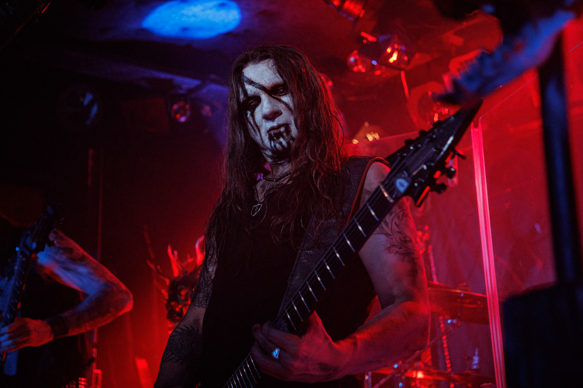 18.03.2022 HATE - INFERNALIS RESURGENTIS - Warszawski koncert zespolu HATE.Warszawski HATE, ktory promuje swoj najnowszy album zatytulowany 'Rugia' wydany 15-go pazdziernika nakladem Metal Blade Records, zapowiada przekrojowy set siegajacy korzeni zespolu. Black metal, death metal, polski metal.n/z Adam "ATF Sinner - Adam The First Sinner" Buszko - wokal gitara, fot. Andrzej Wasilkiewicz/Reporter