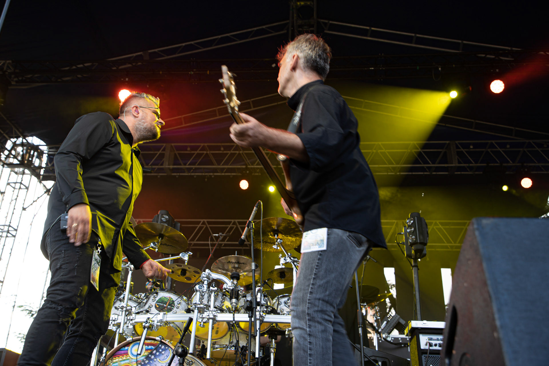 21.08.2021 koncert Collage w Warszawie,Letnia scena Progresji, Gramy do Woli.n/z Piotr „Mintay” Witkowski – bass,n/z Bartosz Kossowicz - wokal, Fot. Andrzej Wasilkiewicz/Reporter