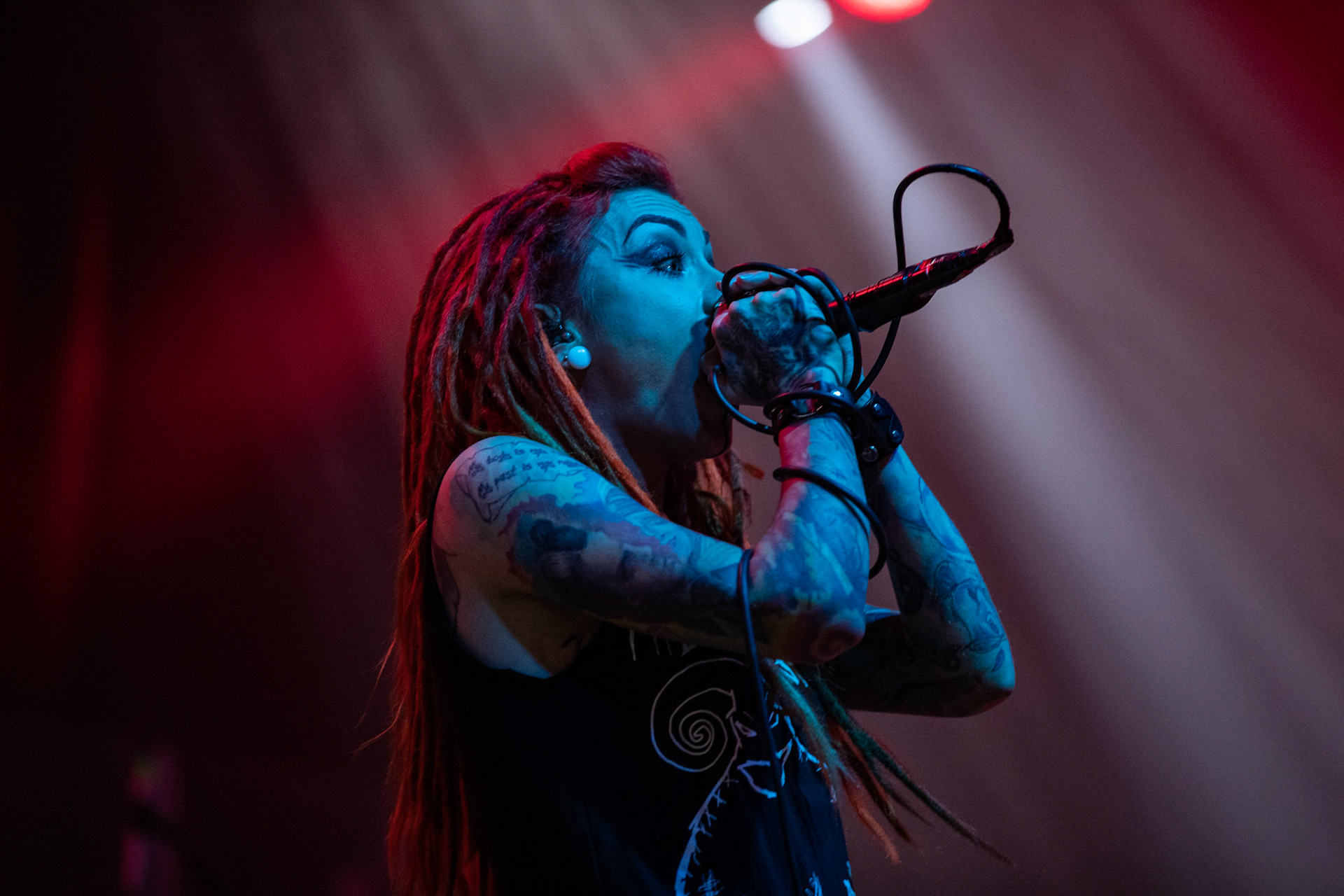 01.03.2019 Infected Rain- koncert warszawska Progresja, Infected Rain Moldovan nu metal, nu metalcore,
Vadim "Vidick" Ozhog - guitars, 
Vladimir Babici - bass, 
Serghei Babici - guitars, 
Eugen Voluta - drums,
Elena "Lena Scissorhands" Cataraga - vocals,