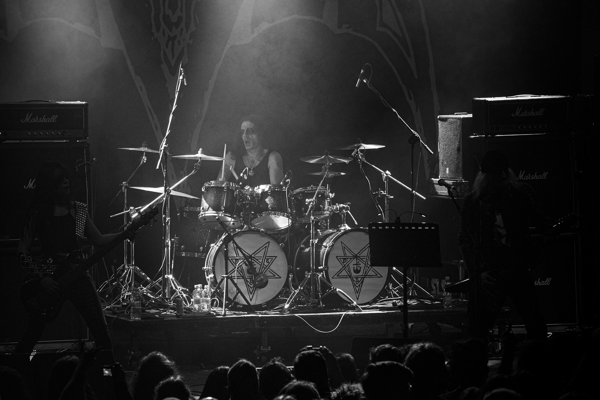 15.12.2019 koncert szwajcarów z Hellhammer: Triumph of Death, Merry Christless 2019, Warszawa Klub Progresja,
zespół Thomasa Gabriela Fishera, black metal, death metal, 
n/z Thomas Gabriel Fisher wokal gitara,
n/z Mia Wallace gitara basowa,
n/z Alessandro Commerio perkusja,
n/z Adam Nergal Darski wokal,
New Aeon Musick, Knock Out Productions
fot. Andrzej Wasilkiewicz/REPORTER