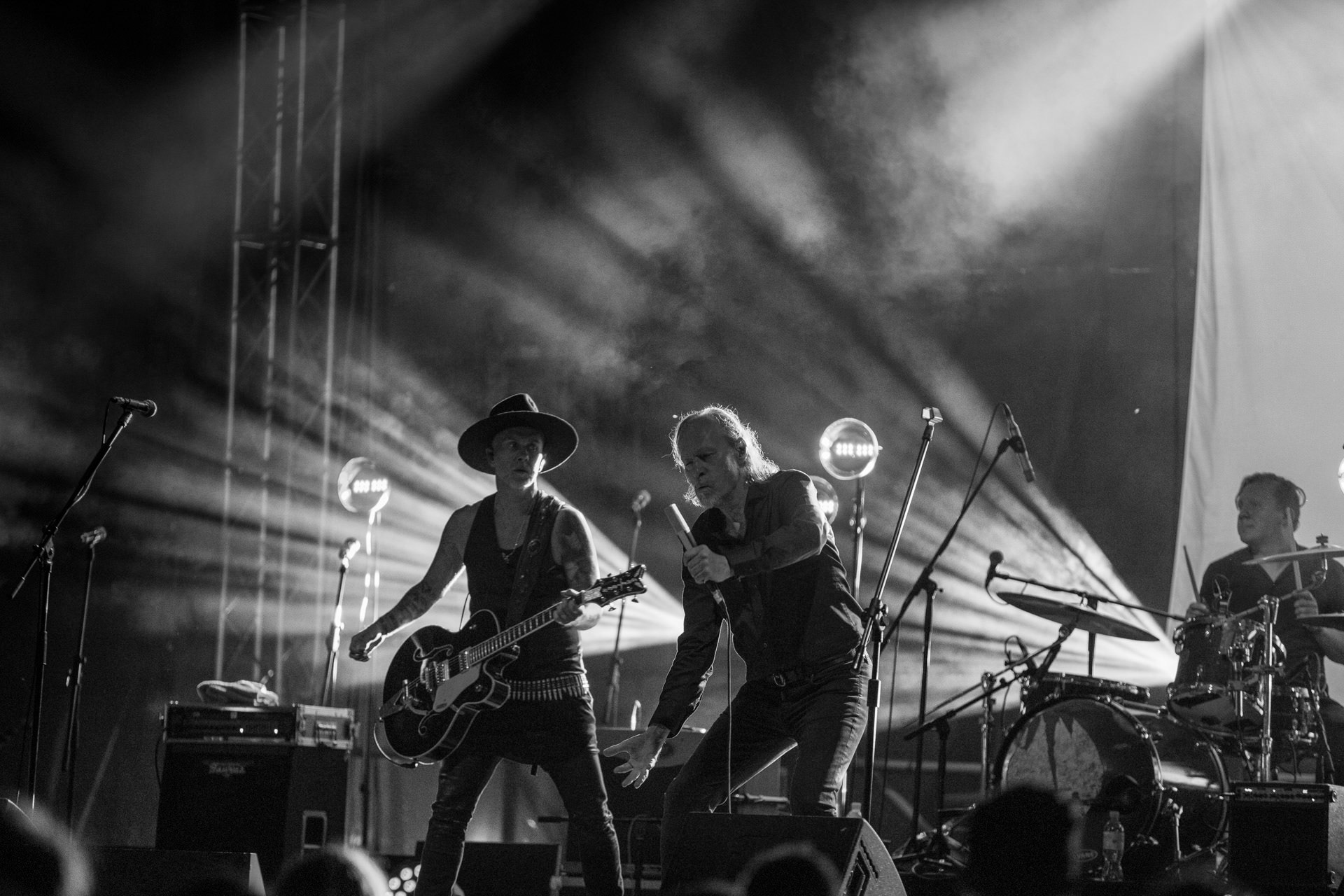 13.08.2021 koncert Me And That Man w Warszawie,Letnia scena Progresji, Gramy do Woli.n/z Adam Nergal Darski - gitara, wokal,n/z John Porter - gitara, wokal,n/z Łukasz Kumański - perkusja,n/z Matteo Bassoli - bass, wokal,n/z Sasha Boole - gitara, wokal,Fot. Andrzej Wasilkiewicz/Reporter