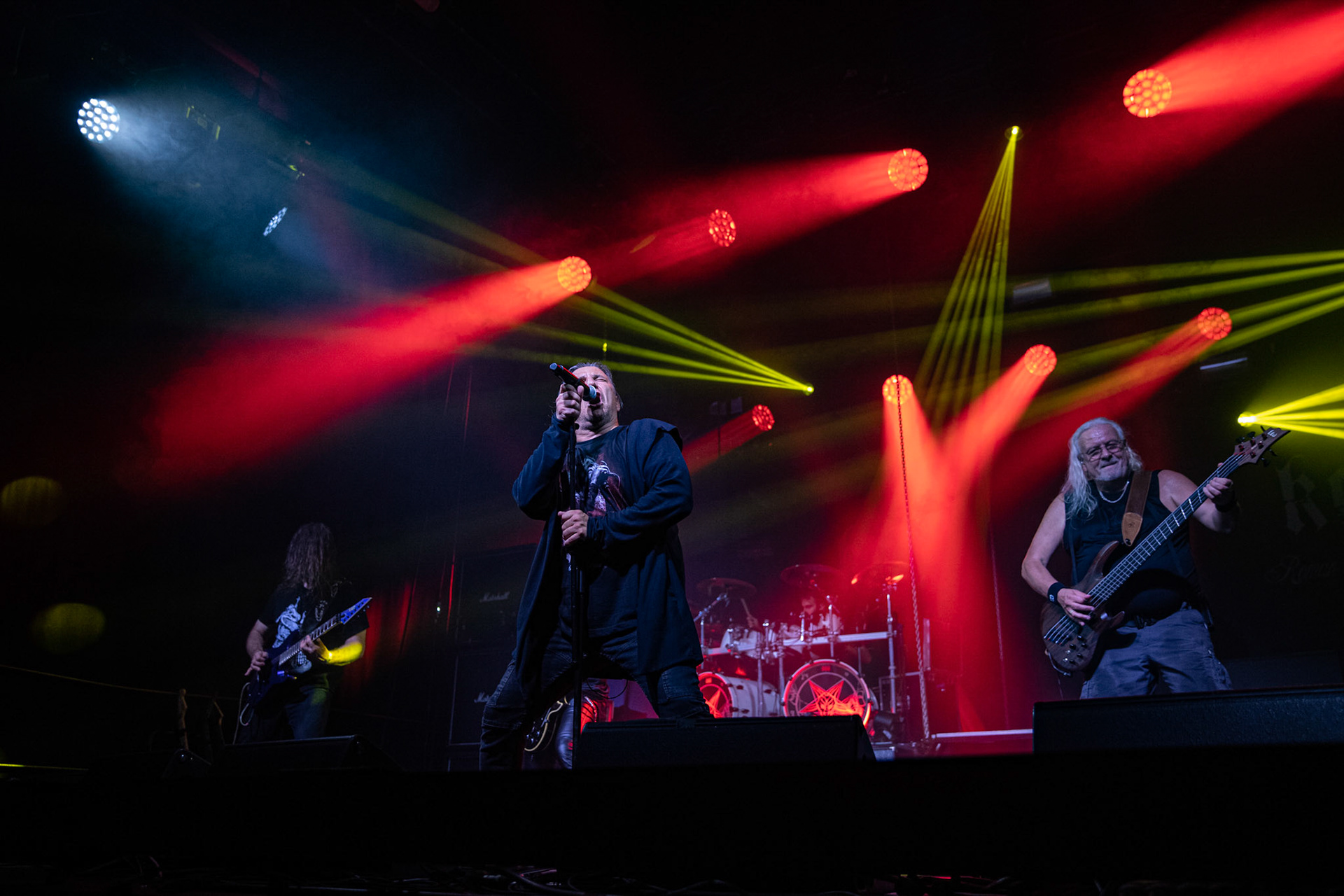 12.09.2021 - KAT i Roman Kostrzewski - koncert "Do zobaczenia w piekle" Wroclaw, Centrum Koncertowe A2.  Adrian „Fred” Frelich (Dragon) - wokal, fot. Andrzej kaziq Wasilkiewicz