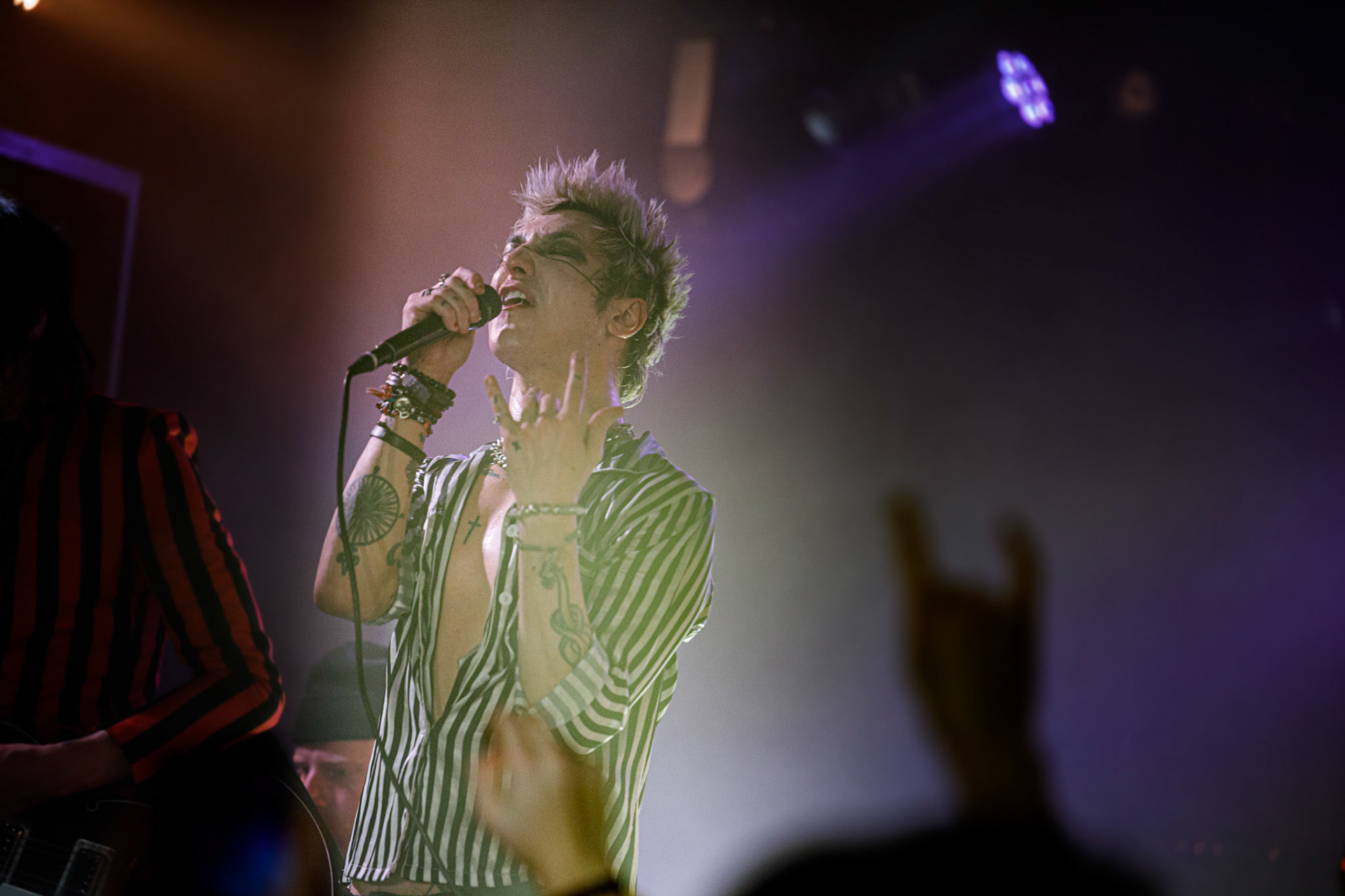 PALAYE ROYALE
The Bastards World Tour 2020: Europe.
Palaye Royal - Kanadyjski Fashion Art Rock Band,
nz. Remington Leith – Vocals,
nz. Sebastian Danzig – Guitar/Organ,
nz. Emerson Barrett - Drums,
Koncert w warszawskiej Proximie 10.03.2020
Sumerian Records, WiniaryBookings,
fot. Andrzej Wasilkiewicz/kaziq.com