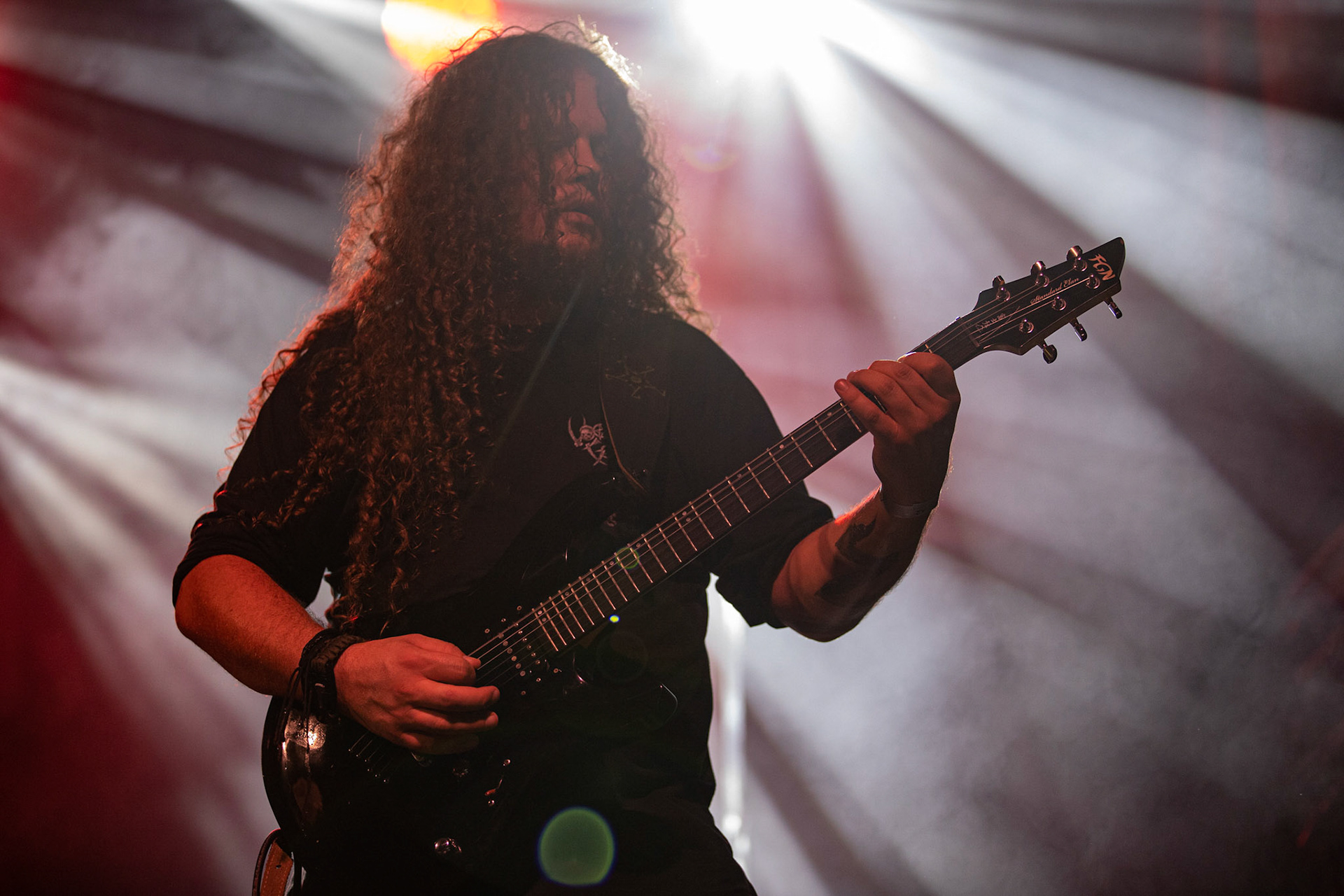 12.09.2021 - KAT i Roman Kostrzewski - koncert "Do zobaczenia w piekle" Wroclaw, Centrum Koncertowe A2.  Jacek Hiro – gitara,fot. Andrzej kaziq Wasilkiewicz