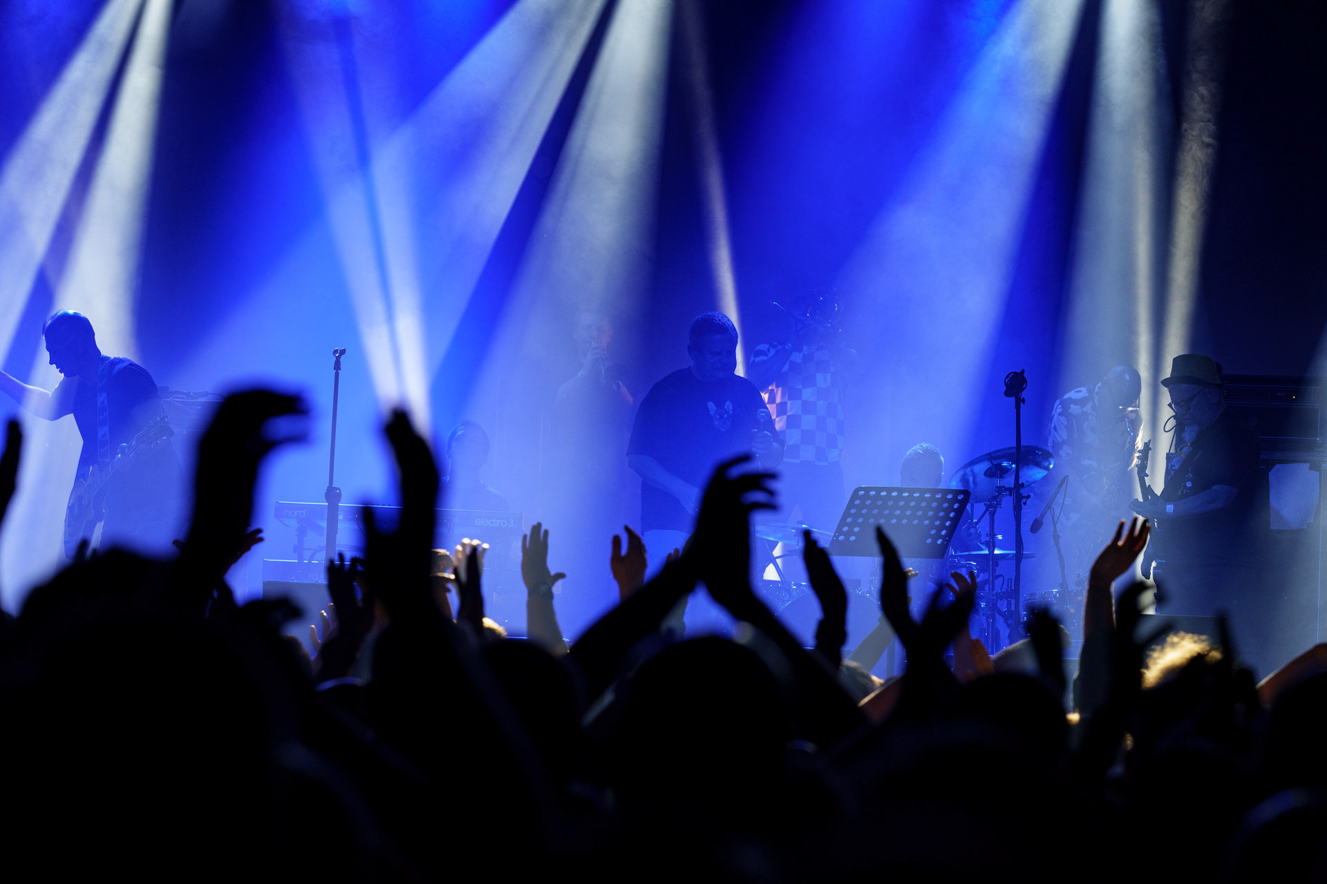 4.11.2022 KULT - Pomaranczowa Trasa 2022 - Warszawa Stodola, Rock, rock progresywny, rock alternatywny, punk, nowa fala, polski rock. fot. Andrzej Wasilkiewicz/Reporter