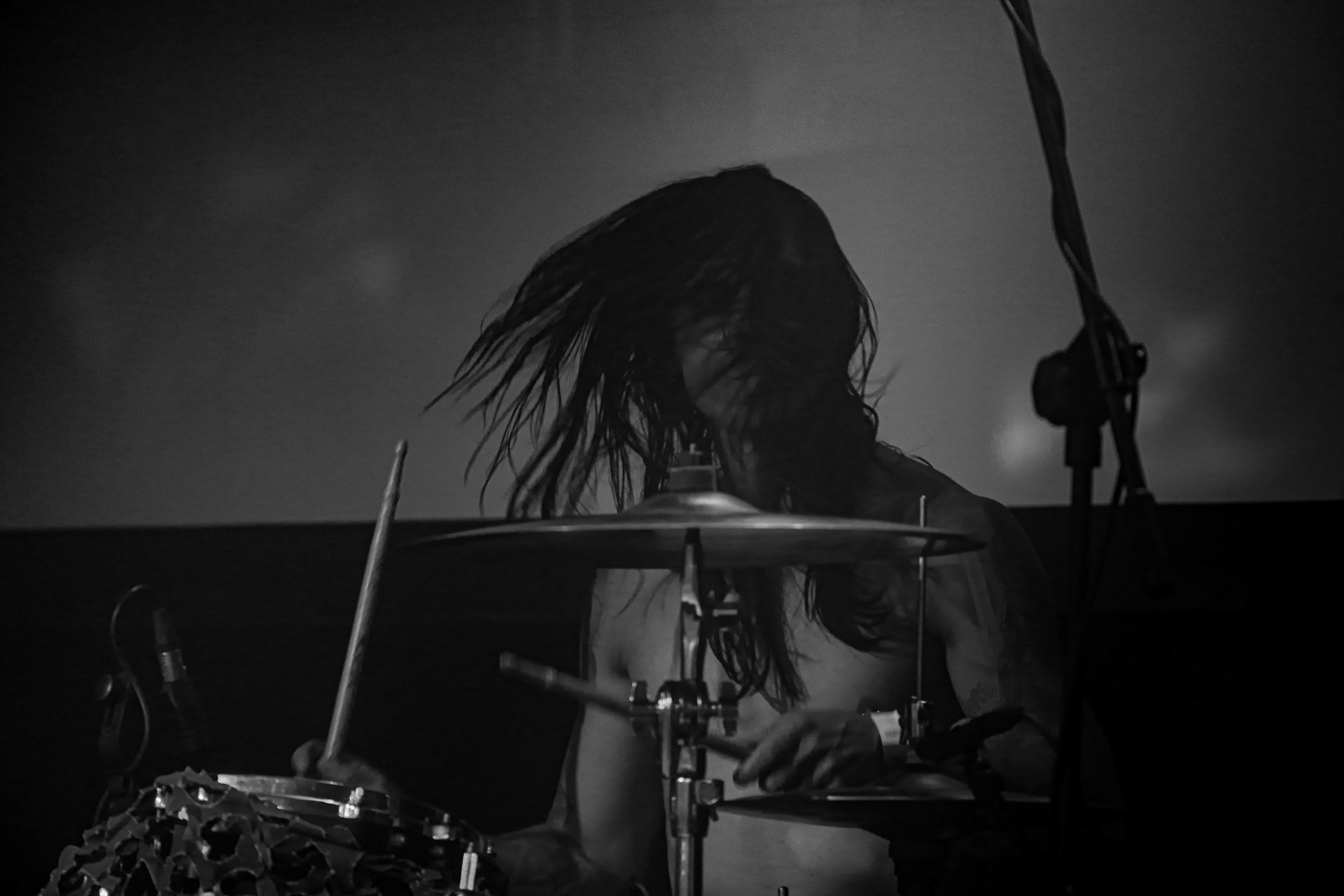 9.08.2022 FRONT LINE ASSEMBLY (Metropolis Records/Kanada) - Industrial/EBM - Warszawski koncert w Progresji.  WiniaryBookings,fot. Andrzej Wasilkiewicz/kaziq.com