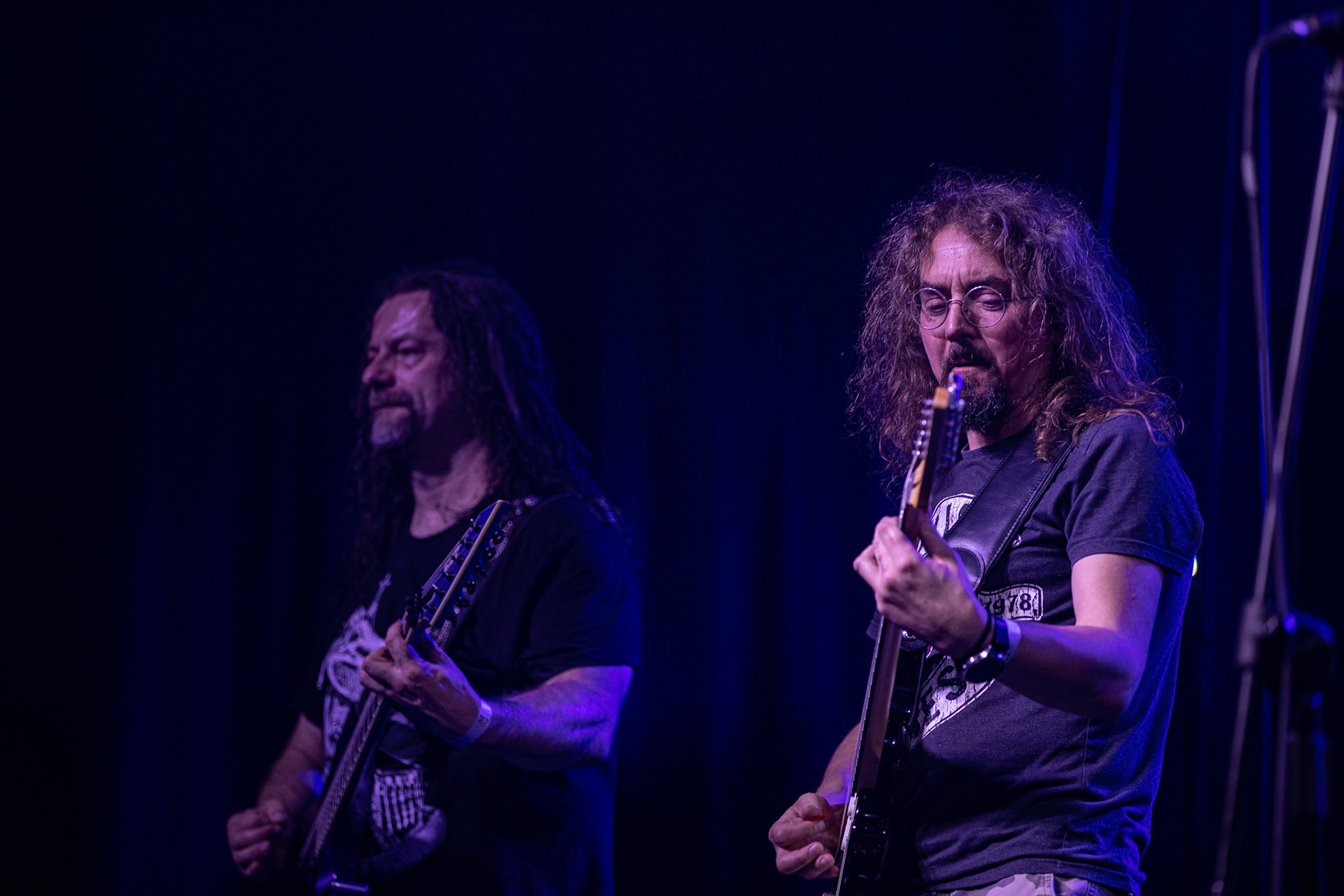 12.09.2021 - KAT i Roman Kostrzewski - koncert "Do zobaczenia w piekle" Wroclaw, Centrum Koncertowe A2.  Piotr Radecki (Maryla, ex-Kat &amp; Roman Kostrzewski)- gitara, fot. Andrzej kaziq Wasilkiewicz