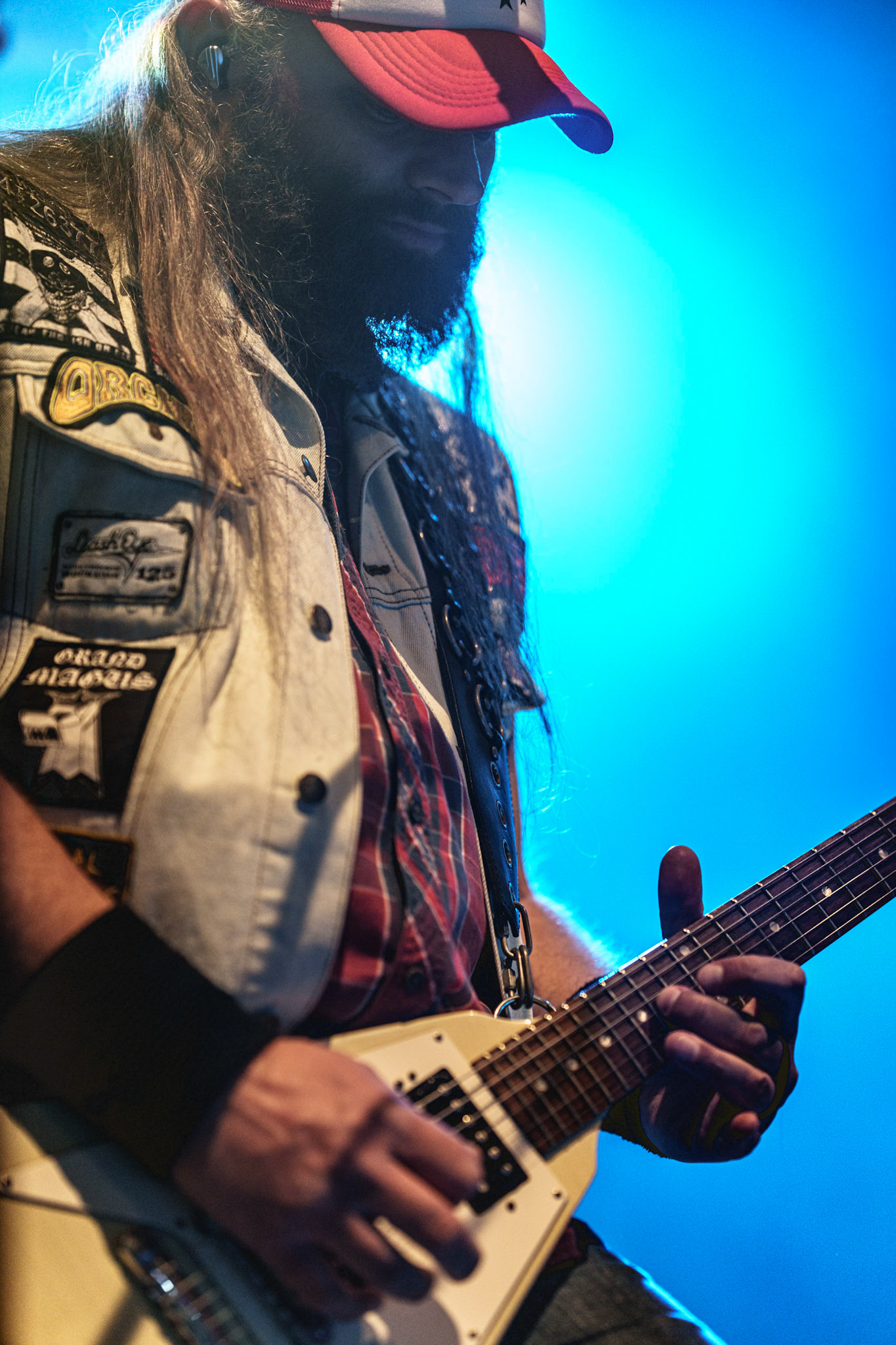 8.12.2023. LEASH EYE - 20 urodziny – klubu Progresja. fot. Andrzej Wasilkiewicz kaziq.com