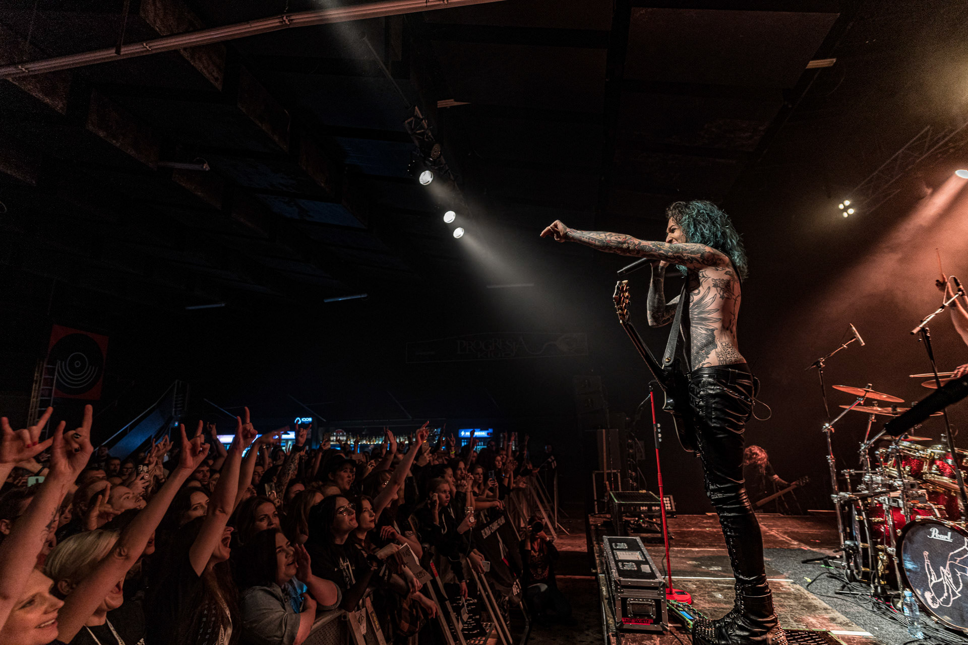 1.10.2022 Lost Society – na warszawskim koncercie trasy Sick and Dangerous Tour 2022 - finski thrash metalowy zespol, zalozony w 2010 roku w Jyvaskyla przez Samy Elbanna. W 2012 roku grupa wygrala w krajowych eliminacjach do Global Battle Of the Bands.  Lost Society zagrali przed BLIND CHANNEL w skladzieSamy Elbanna – wokal, gitara,Arttu Lesonen – gitara,Mirko Lehtinen – gitara basowa,Ossi Paananen – perkusja,Produkcja Winiary Bookings, klub Progresja, patronat Antyradio,fot. Andrzej Wasilkiewicz/Reporter