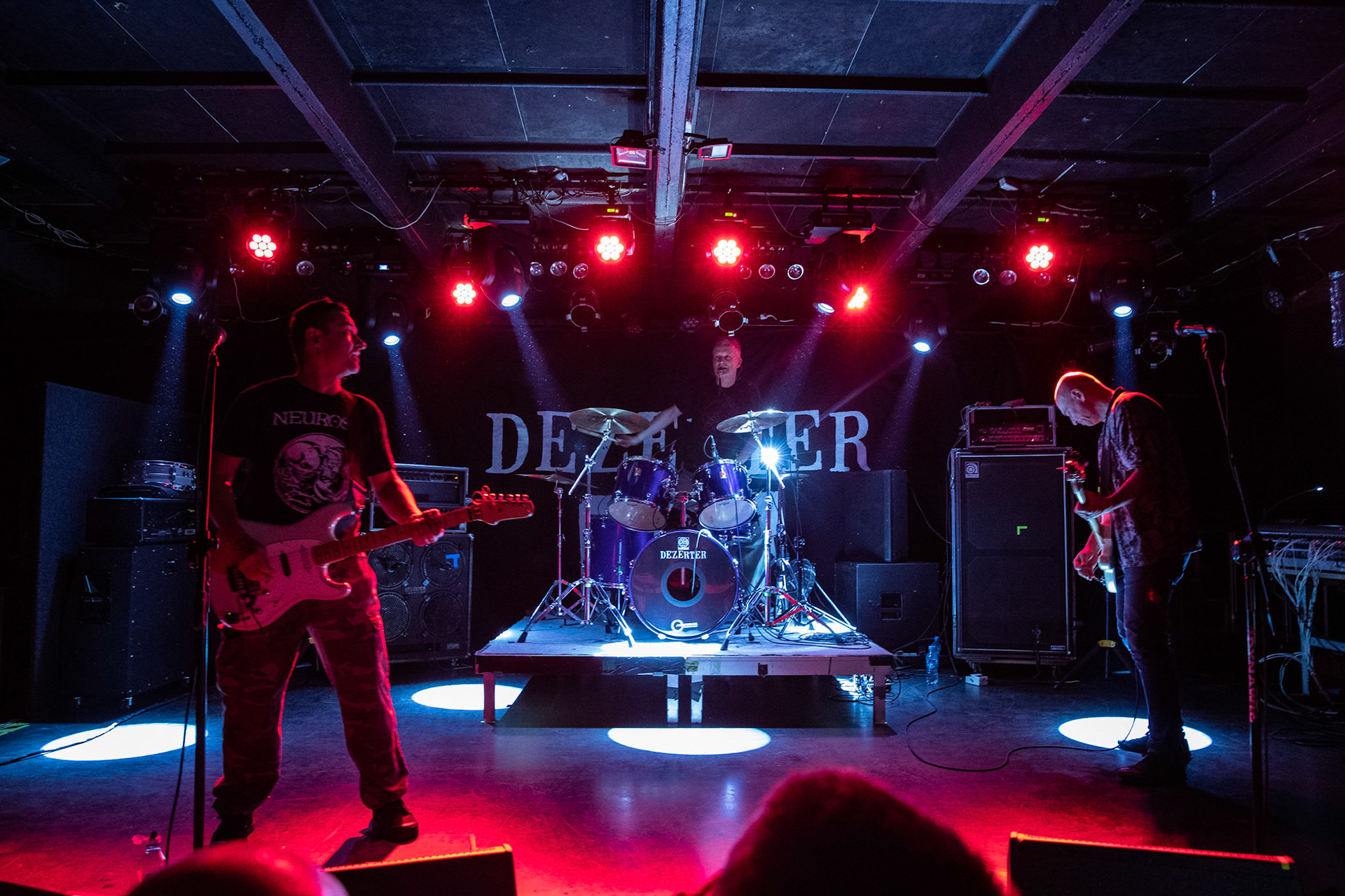 8.12.2018r Dezerter koncert Proxima, Robert Robal Matera gitara, wokal, Krzysztof Grabowski perkusja, fot. Andrzej Wasilkiewicz/Reporter