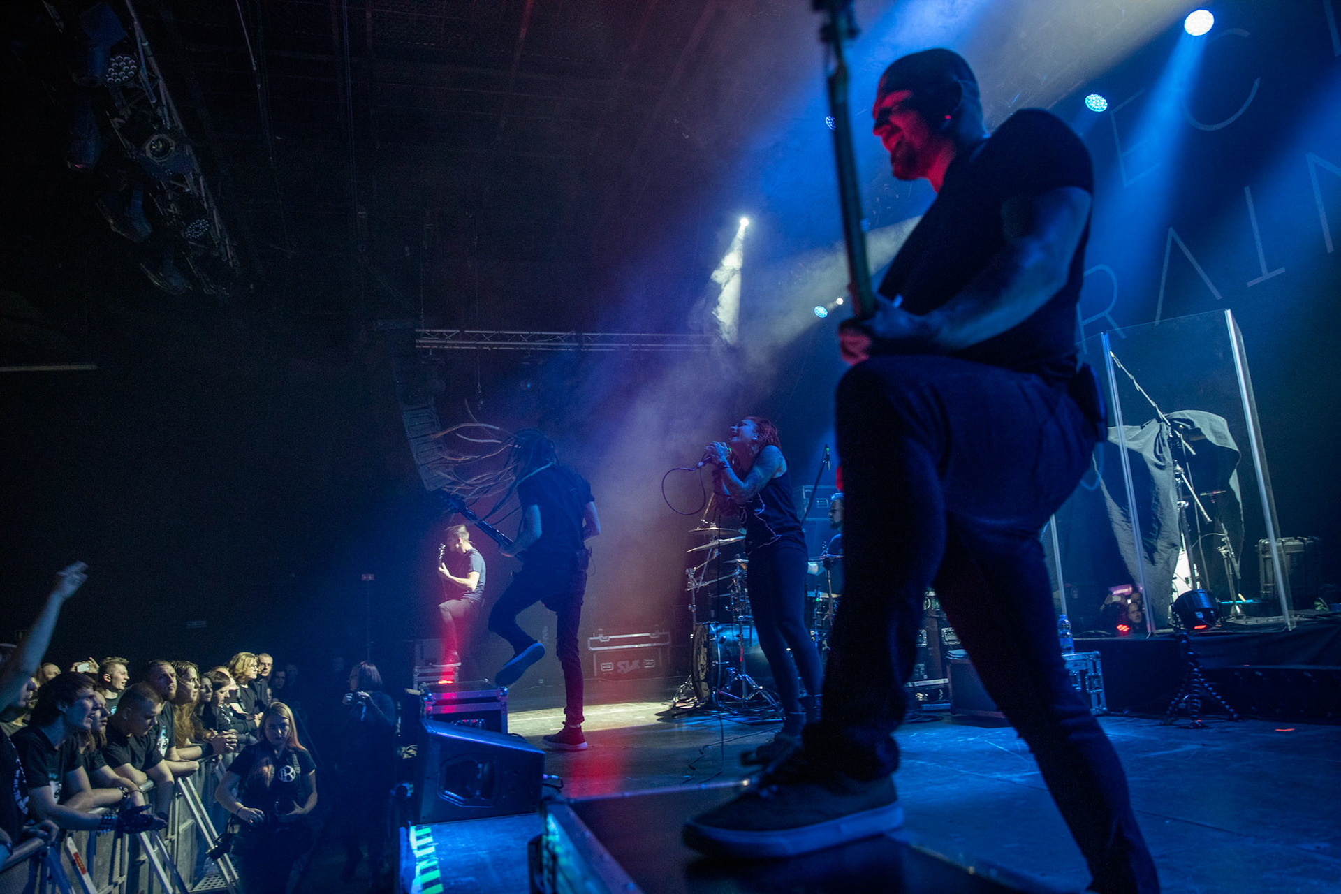 01.03.2019 Infected Rain- koncert warszawska Progresja, Infected Rain Moldovan nu metal, nu metalcore,
Vadim "Vidick" Ozhog - guitars, 
Vladimir Babici - bass, 
Serghei Babici - guitars, 
Eugen Voluta - drums,
Elena "Lena Scissorhands" Cataraga - vocals,