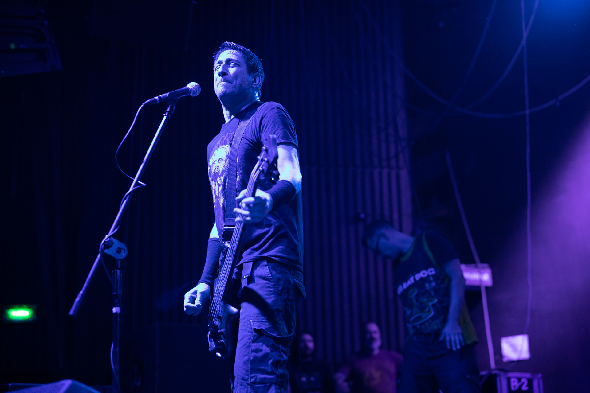 Dog Eat Dog - USA - hardcore, punkrock, rap, metal, hip hop,reggae, soul, funk,
Dave Neabore (bass), 
John Connor (vocals), 
Brandon Finley (drums) 
Roger Hämmerli (guitar)
Bozez (sax & beer)
koncert w Warszawskiej Progresji w ramach trasy 25 lat All Boro Kings zespołu Dog Eat Dog.
fot. Andrzej Wasilkiewicz/Reporter