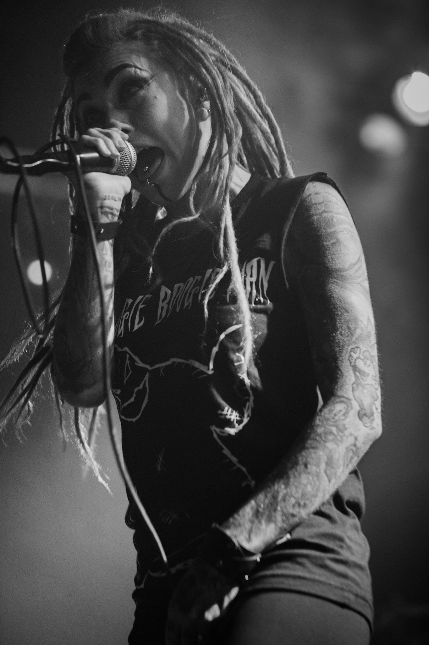 01.03.2019 Infected Rain- koncert warszawska Progresja, Infected Rain Moldovan nu metal, nu metalcore,
Vadim "Vidick" Ozhog - guitars, 
Vladimir Babici - bass, 
Serghei Babici - guitars, 
Eugen Voluta - drums,
Elena "Lena Scissorhands" Cataraga - vocals,