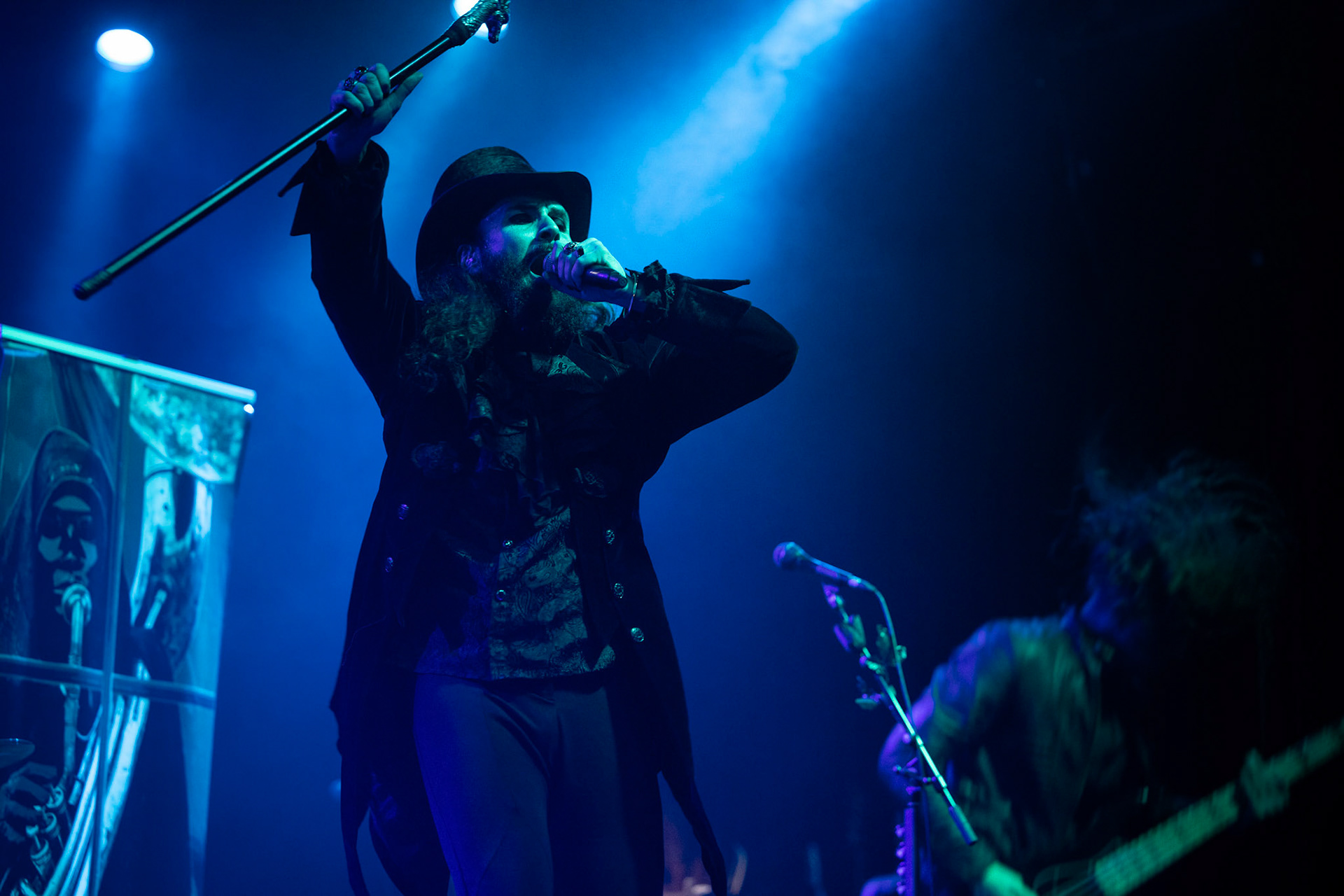 25.11.2019 Warszawa Klub Progresja Europejska Trasa Moonspell z Rotting Christ 2019
koncert support SILVER DUST
N/z LORD CAMPBELL wokal, gitara
N/z TINY PISTOL gitara
N/z KURGHAN gitara bassowa
N/z MAGMA perkusja
fot. Andrzej Wasilkiewicz/REPORTER