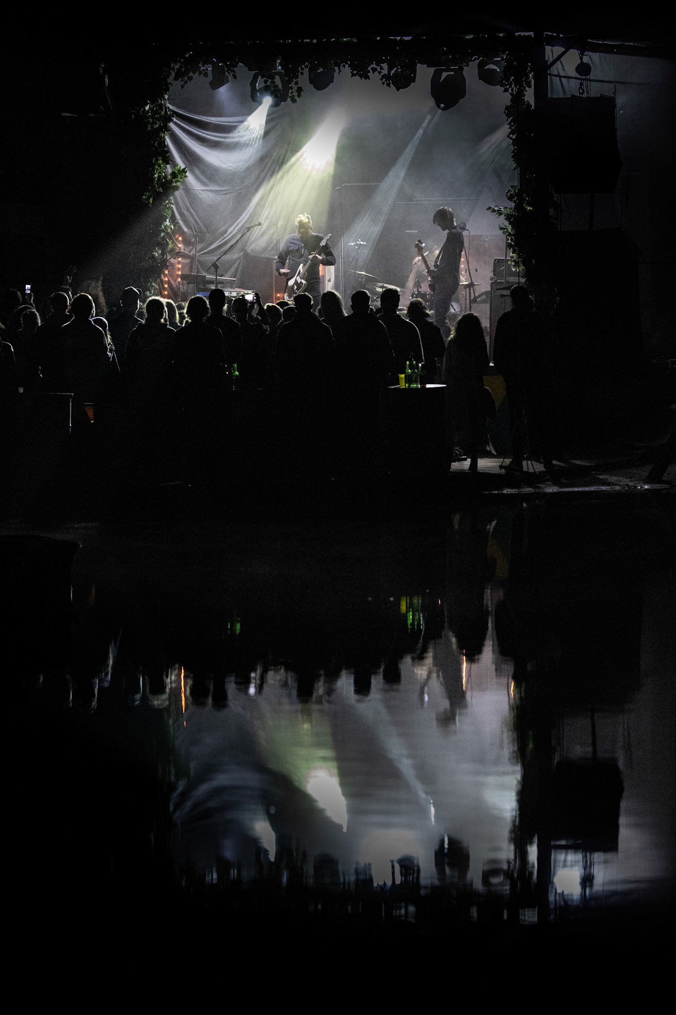 27.08.2021 TIDES FROM NEBULA koncert, Warszawa klub REJS,Lato w Plenerze, Winiary Bookings, Mystic Production,Post-rock, muzyka alternatywna, progresywny rock.n/z Maciej Karbowski – gitara, instrumenty klawiszowen/z Przemek Weglowski – gitara basowan/z Tomasz Stolowski – perkusjaFot. Andrzej Wasilkiewicz/Reporter