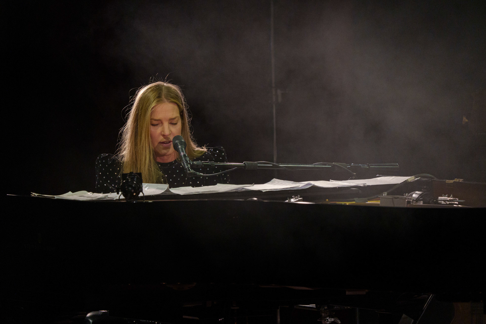 9.05.2023 Kanadyjska ikona jazzu Diana Krall, warszawski koncert na Torwarze. Produkcja Knock Out Productions.fot. Andrzej Wasilkiewicz/Reporter