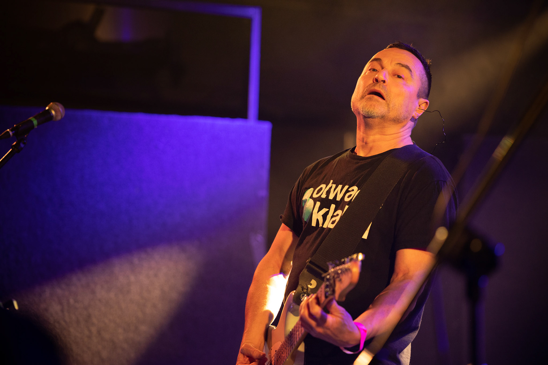 6.12.2019 Warszawa koncert Dezerter Klub Proxima 
N/z Robert Robal Matera gitara, 
 fot. Andrzej Wasilkiewicz/REPORTER