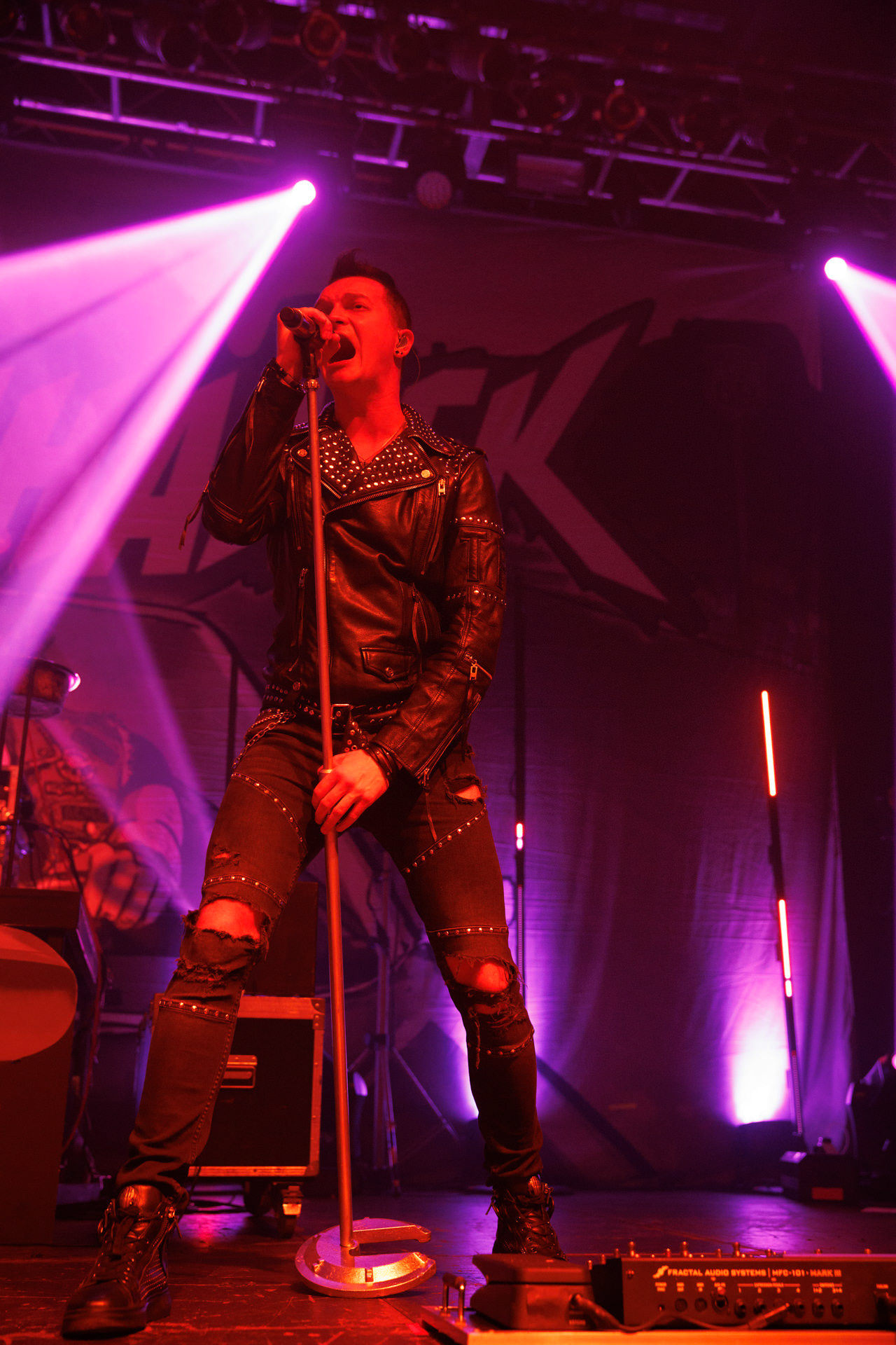 18.12.2021 Nocny Kochanek - Antysylwester Antyradia,18 lat klubu Progresja,Nocny Kochanek - koncert Warszawa,Progresja, Zdrajcy Metalu, klasyczny heavy metal, Alter Ego, Night Mistress.n/z Krzysiek Sokolowski – wokal,Fot. Andrzej Wasilkiewicz/Reporter