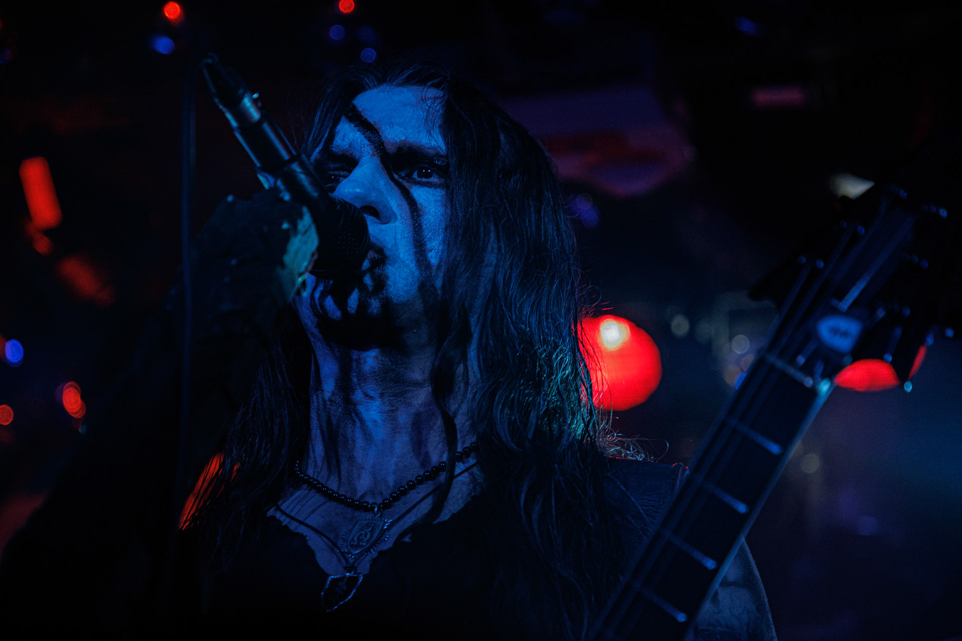 18.03.2022 HATE - INFERNALIS RESURGENTIS - Warszawski koncert zespolu HATE.Warszawski HATE, ktory promuje swoj najnowszy album zatytulowany 'Rugia' wydany 15-go pazdziernika nakladem Metal Blade Records, zapowiada przekrojowy set siegajacy korzeni zespolu. Black metal, death metal, polski metal.n/z Adam "ATF Sinner - Adam The First Sinner" Buszko - wokal gitara, fot. Andrzej Wasilkiewicz/Reporter