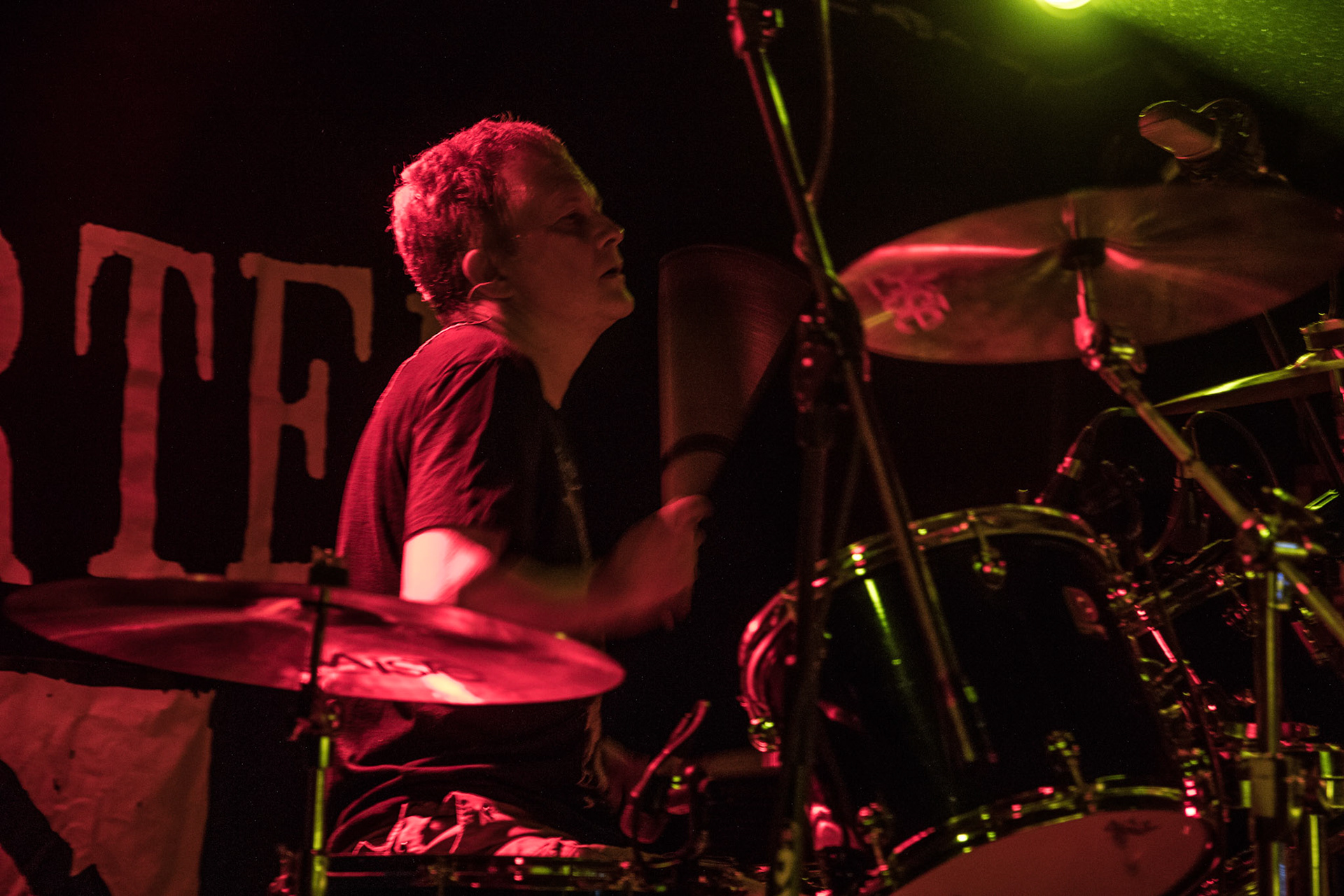 9.12.2017r Dezerter koncert Proxima, Robert Robal Matera gitara, wokal, Krzysztof Grabowski perkusja , Jacek Chrzanowski gitara basowa fot. Andrzej Wasilkiewicz/Reporter