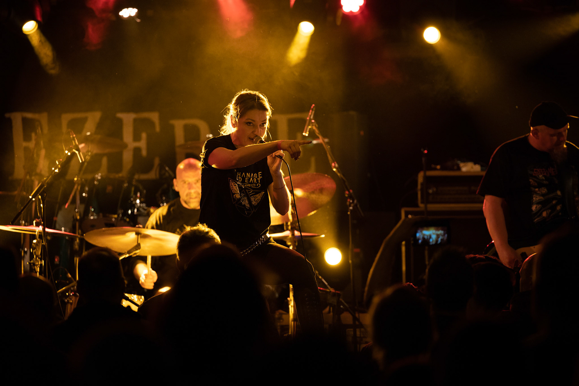 6.12.2019 Warszawa Klub Proxima KMKZ suport Dezertera
N/z Agnieszka Karłowicz wokal 
N/z Mariusz Powierża vel Pączek gitara
N/z Mariusz Grodzki vel GroH bass 
N/z Grzegorz Iwaniec perkusja  
fot. Andrzej Wasilkiewicz/REPORTER