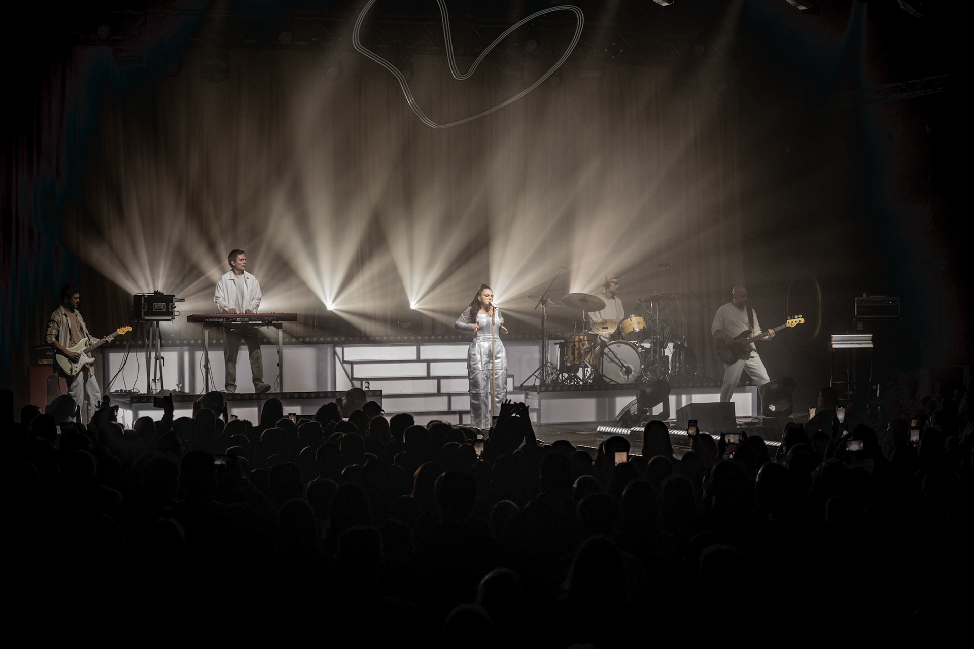 28.10.2023 Ewa Farna specjalny koncert urodzinowy Warszawa, Klubie PROGRESJA, fot. Andrzej Wasilkiewicz/Reporter