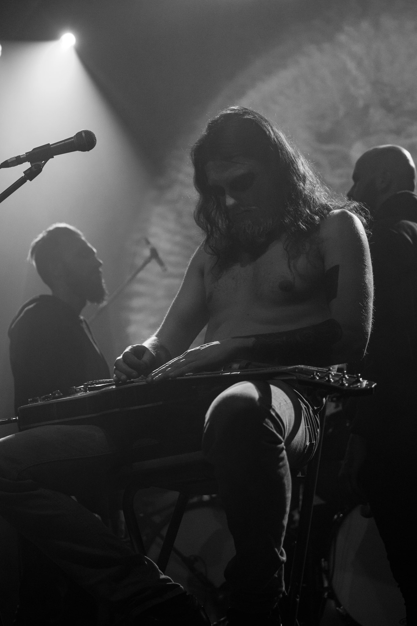 15.12.2019 koncert polskiego zespołu pieśni i końca Furia, Merry Christless 2019, Warszawa Klub Progresja,
zespół Nihila, kolektyw Let The World Burn, black metal, eksperymentalny metal, nekrofolk,
n/z Michał "Nihil" Kuźniak – wokal, sample, gitara, 
n/z Kamil "Sars" Staszałek – gitara basowa, 
n/z Grzegorz "Namtar" Kantor – perkusja, 
n/z Artur Rumiński – gitara elektryczna, 
New Aeon Musick, Knock Out Productions
fot. Andrzej Wasilkiewicz/REPORTER