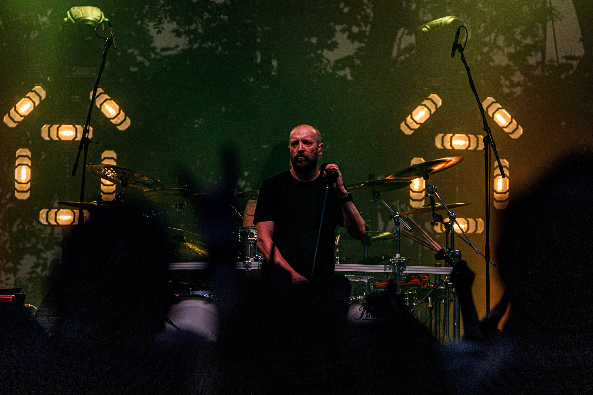 22.07.2022 Paradise Lost - warszawski koncert na letniej scenie klubu Progresja.Knock Out Production, Nuclear Blast, n/z Nick Holmes – wokal,n/z Gregor Mackintosh – gitara prowadząca,n/z Aaron Aedy – gitara rytmiczna,n/z Steve Edmondson – gitara basowa,n/z Waltteri Vayrynen – perkusja,Produkcja Knock Out Productions,Fot. Andrzej Wasilkiewicz/Reporter