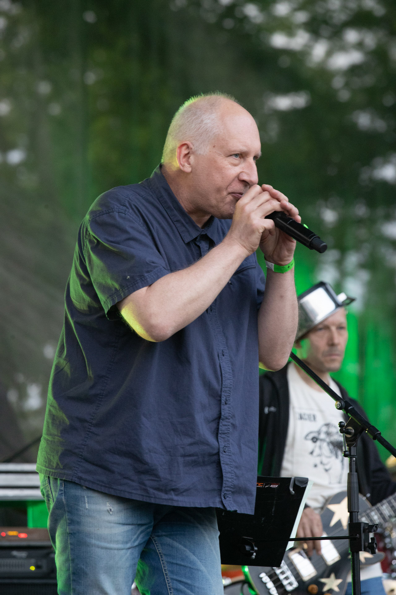 Elektryczne Gitary - koncert Zacieralia w warszawskiej Progresji.Gramy Do Woli - Warszawa, Progresja.Kuba Sienkiewicz - wokal,Fot. Andrzej Wasilkiewicz/Reporter