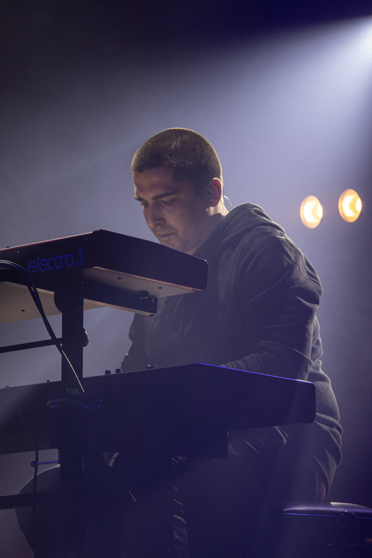 KULT - koncert Pomaranczowa Trasa 2021 - Warszawa Stodoła. 29 pazdziernika 2021. Konrad Wantrych klawisze,Rock, rock progresywny, rock alternatywny, punk, nowa fala, polski rock.fot. Andrzej Wasilkiewicz/Reporter