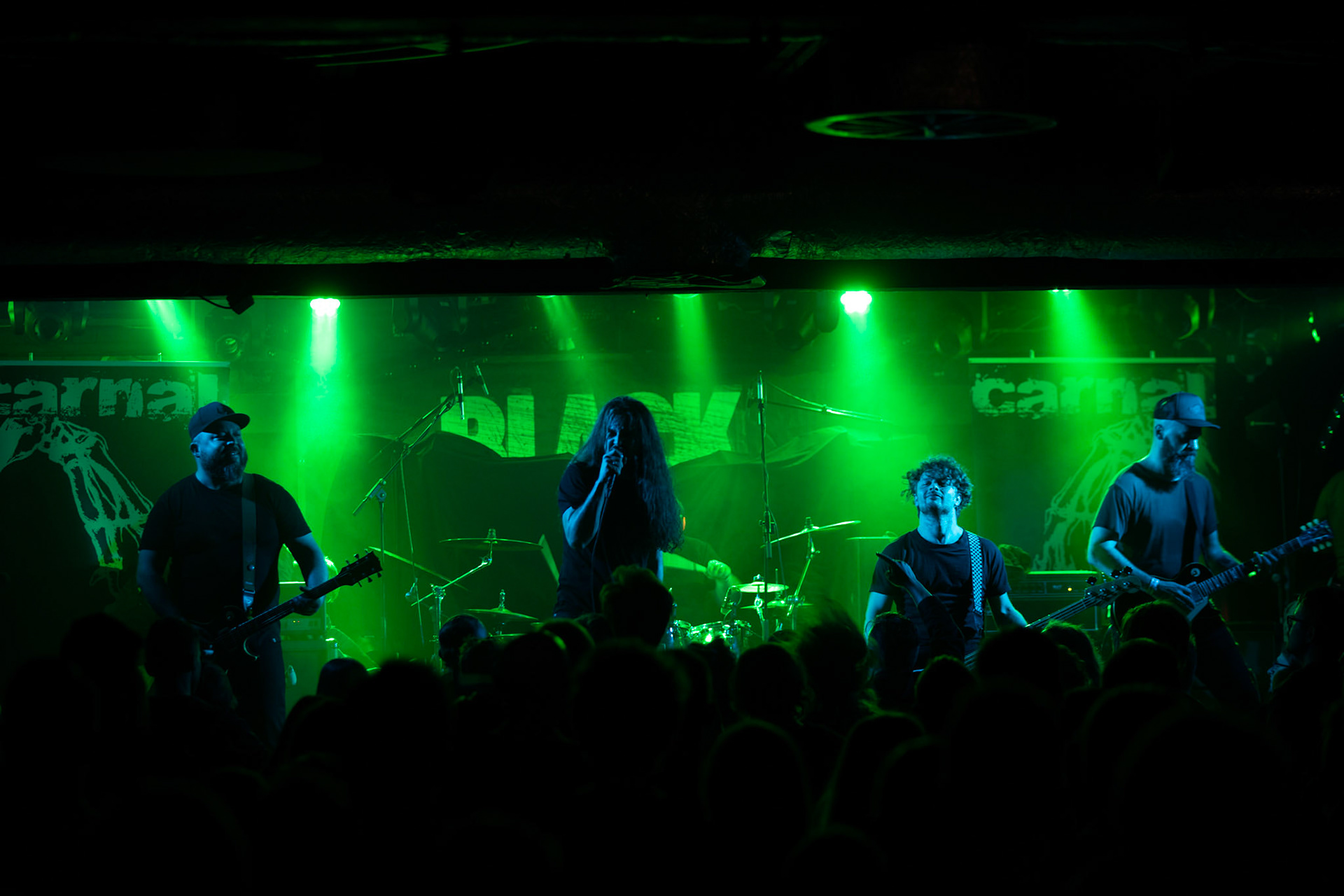 Carnal - rock, metal, doom/death metal
Robert Gajewski – vocal
Krzysztof Gorczewski - guitar 
Kuba Leszko – guitar
Marek Gajewski – bass
Michał Wiśniewski – drums
guest:
Miro Kępiński - guitar & synth
Agencja Winiarybookings  fot. Andrzej Wasilkiewicz/Reporter