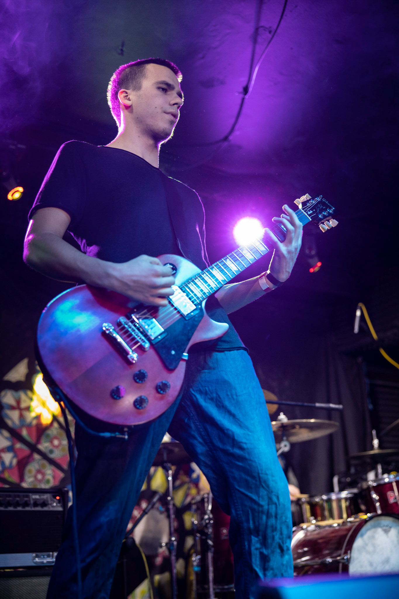 Armia - punk rock, hardcore,
Tomasz Budzyński - głos,
Stanisław Budzyński - gitara,
Jakub Bartoszewski - waltornia, instrumenty klawiszowe,
Amadeusz Kaźmierczak - perkusja,
Darek Budkiewicz - gitara basowa,
fot. Andrzej kaziq Wasilkiewicz