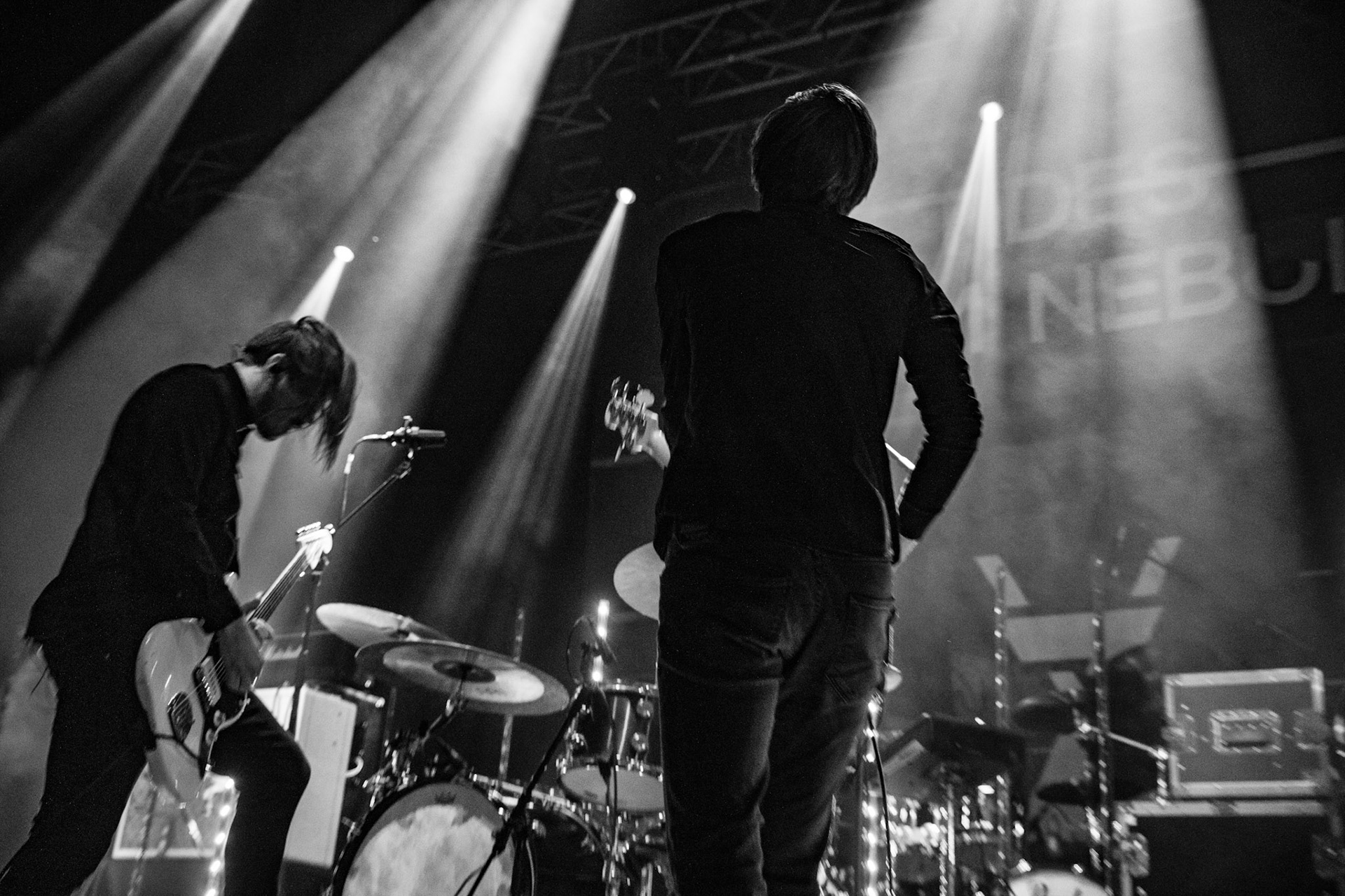 16.09.2021 TIDES FROM NEBULA koncert, Krakow Hype Park,Knock Out Production, Mystic Production,Post-rock, muzyka alternatywna, progresywny rock.n/z Maciej Karbowski – gitara, instrumenty klawiszowen/z Przemek Weglowski – gitara basowan/z Tomasz Stolowski – perkusjaFot. Andrzej Wasilkiewicz/Reporter